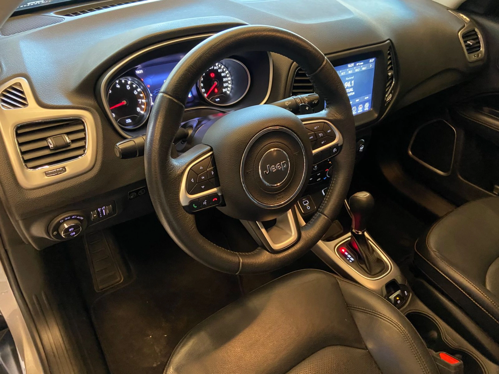 jeep COMPASS 2.0 16V FLEX LONGITUDE AUTOMÁTICO 2020