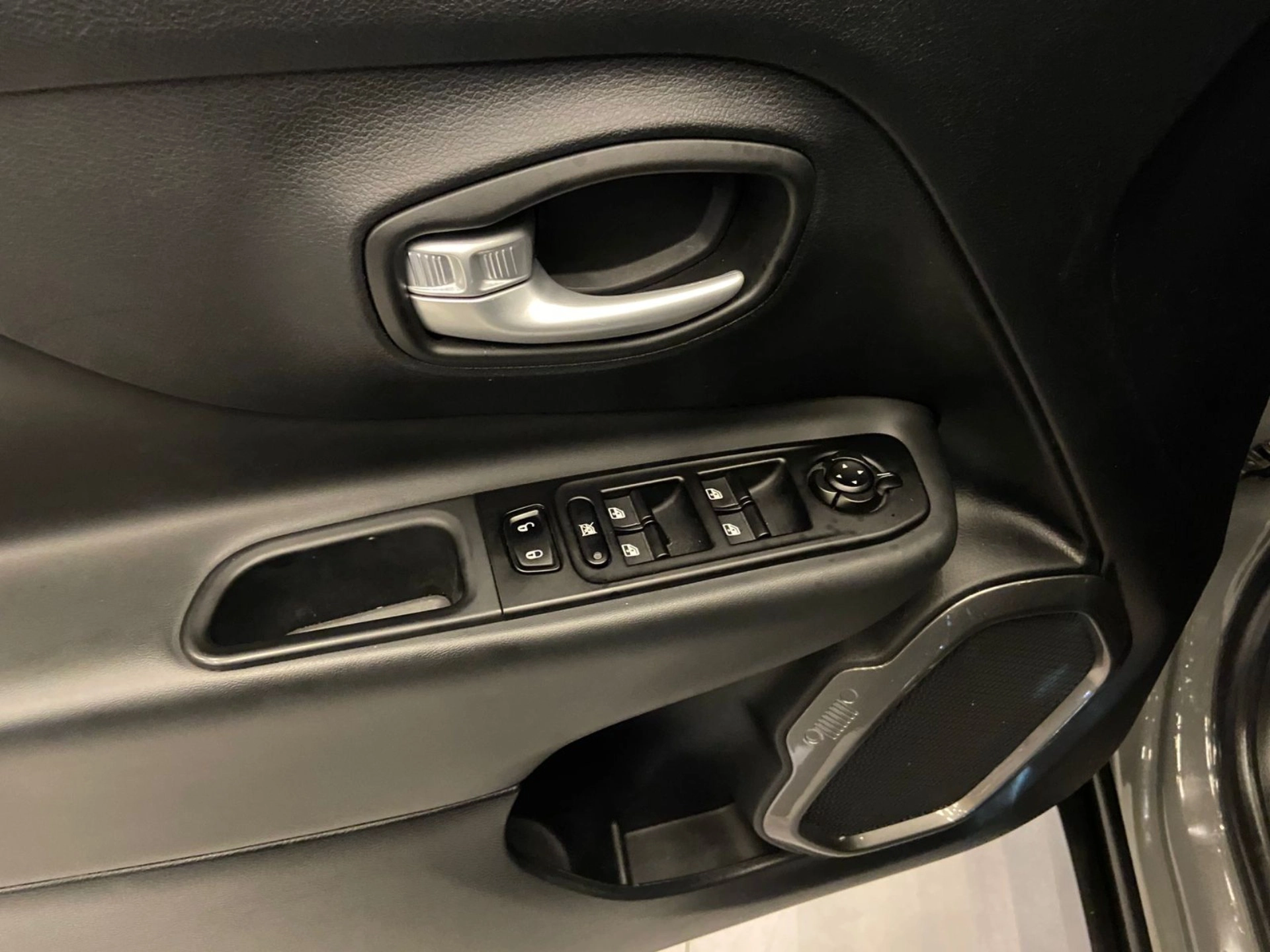 jeep RENEGADE 1.3 T270 TURBO FLEX S 4X4 AT9 2023