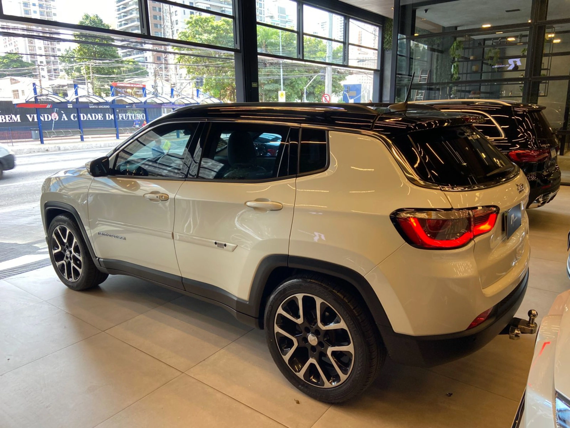jeep COMPASS 2.0 16V FLEX LIMITED AUTOMÁTICO 2018
