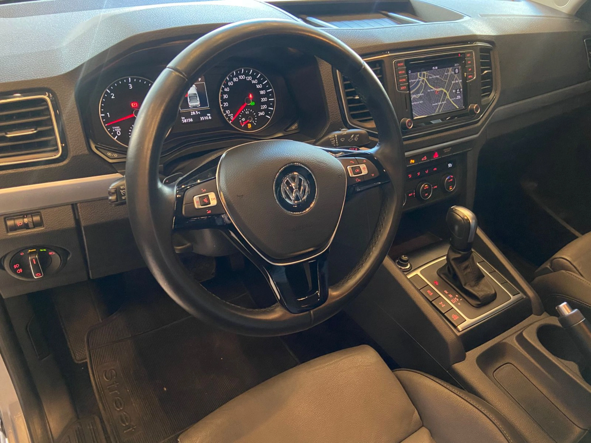 volkswagen AMAROK 3.0 V6 TDI DIESEL HIGHLINE CD 4MOTION AUTOMÁTICO 2024
