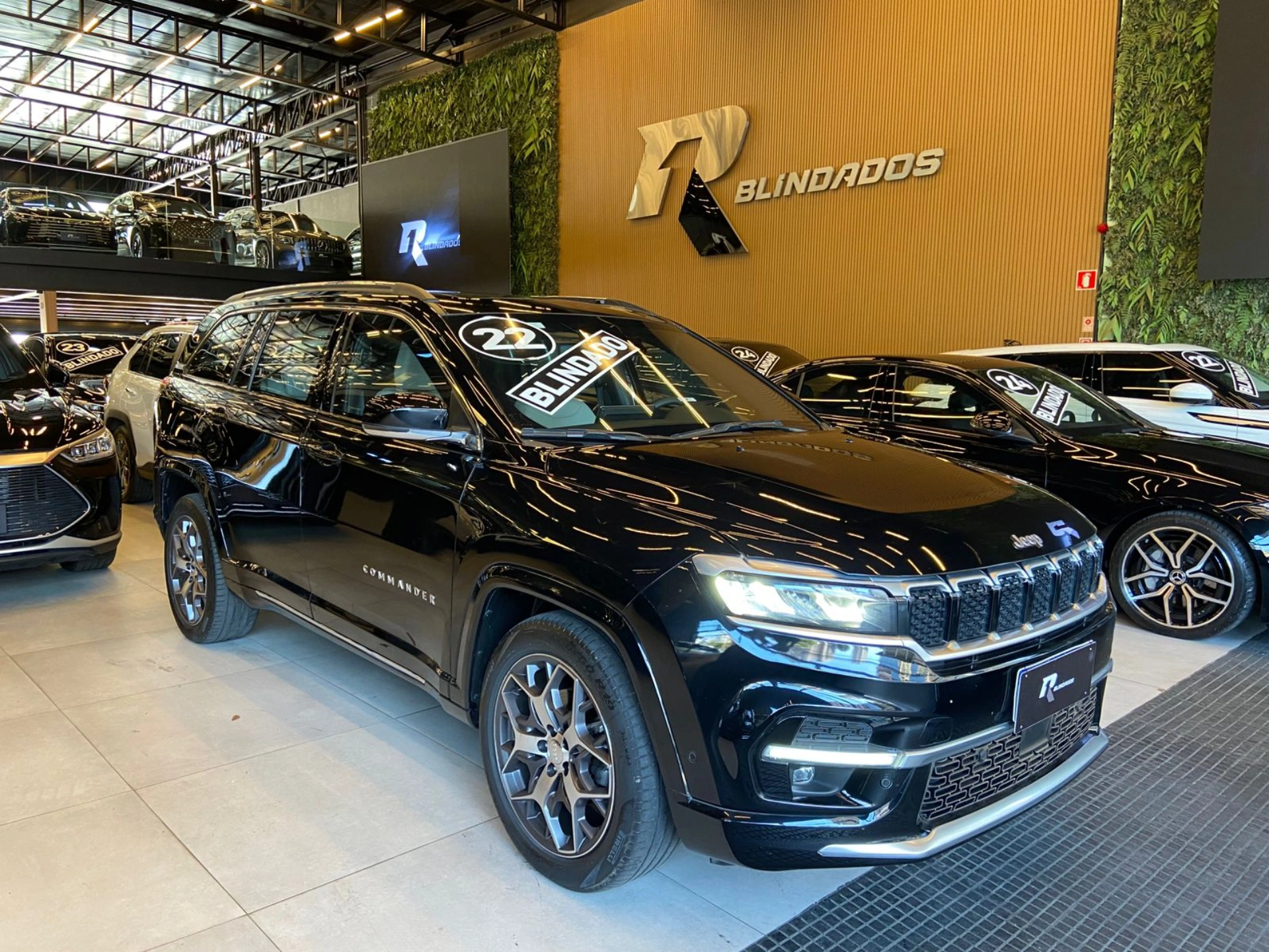 jeep COMMANDER 1.3 T270 TURBO FLEX OVERLAND AT6 2022