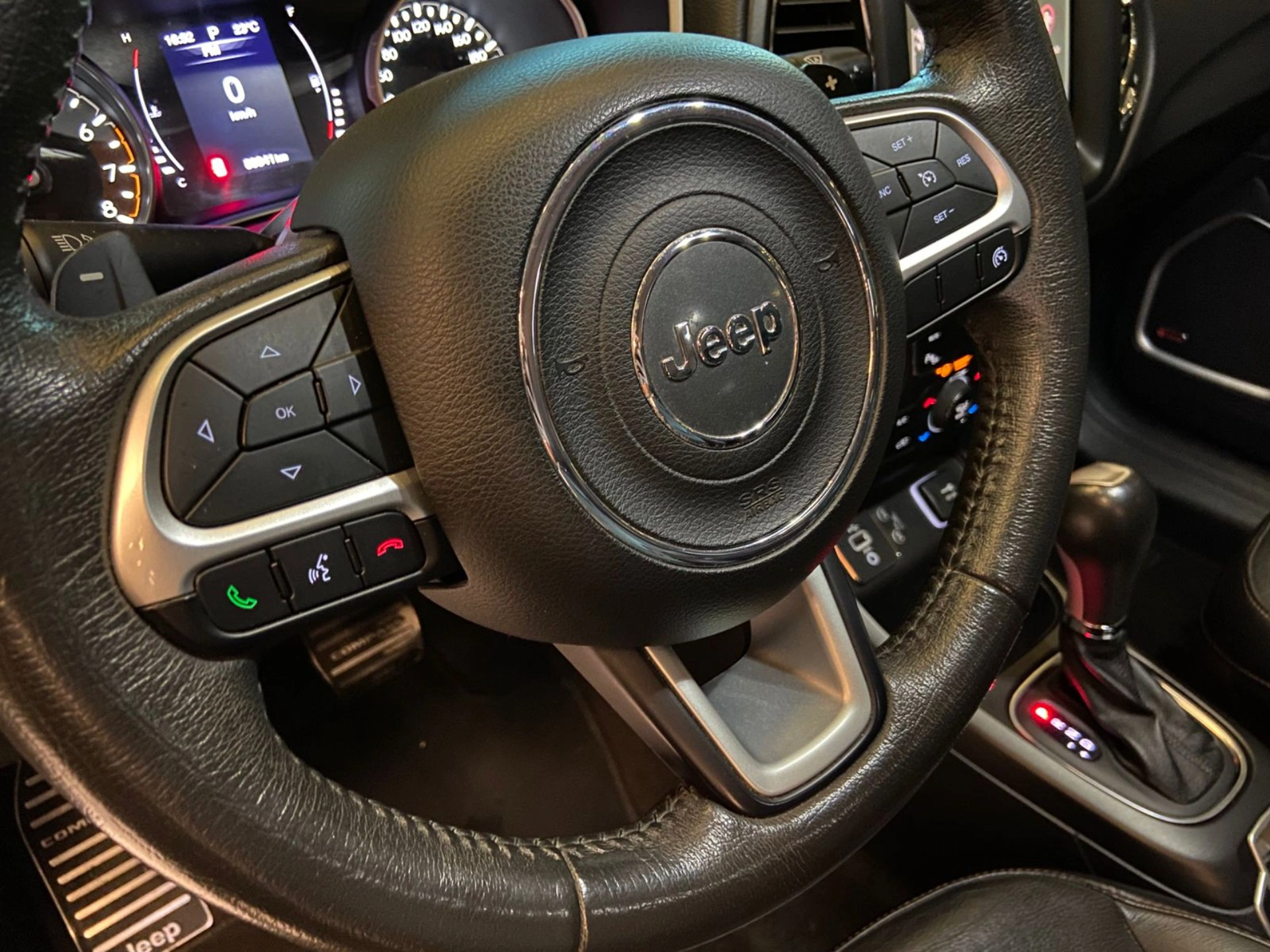 jeep COMPASS 2.0 16V FLEX LONGITUDE AUTOMÁTICO 2017