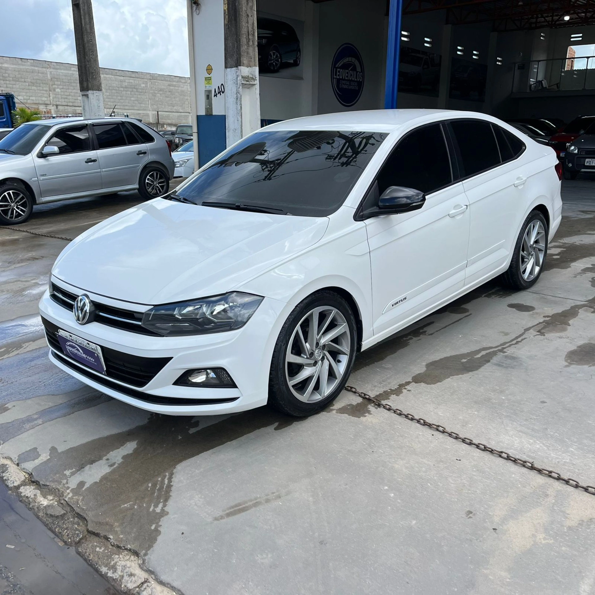 VOLKSWAGEN VIRTUS 1.6 MSI TOTAL FLEX AUTOMÁTICO