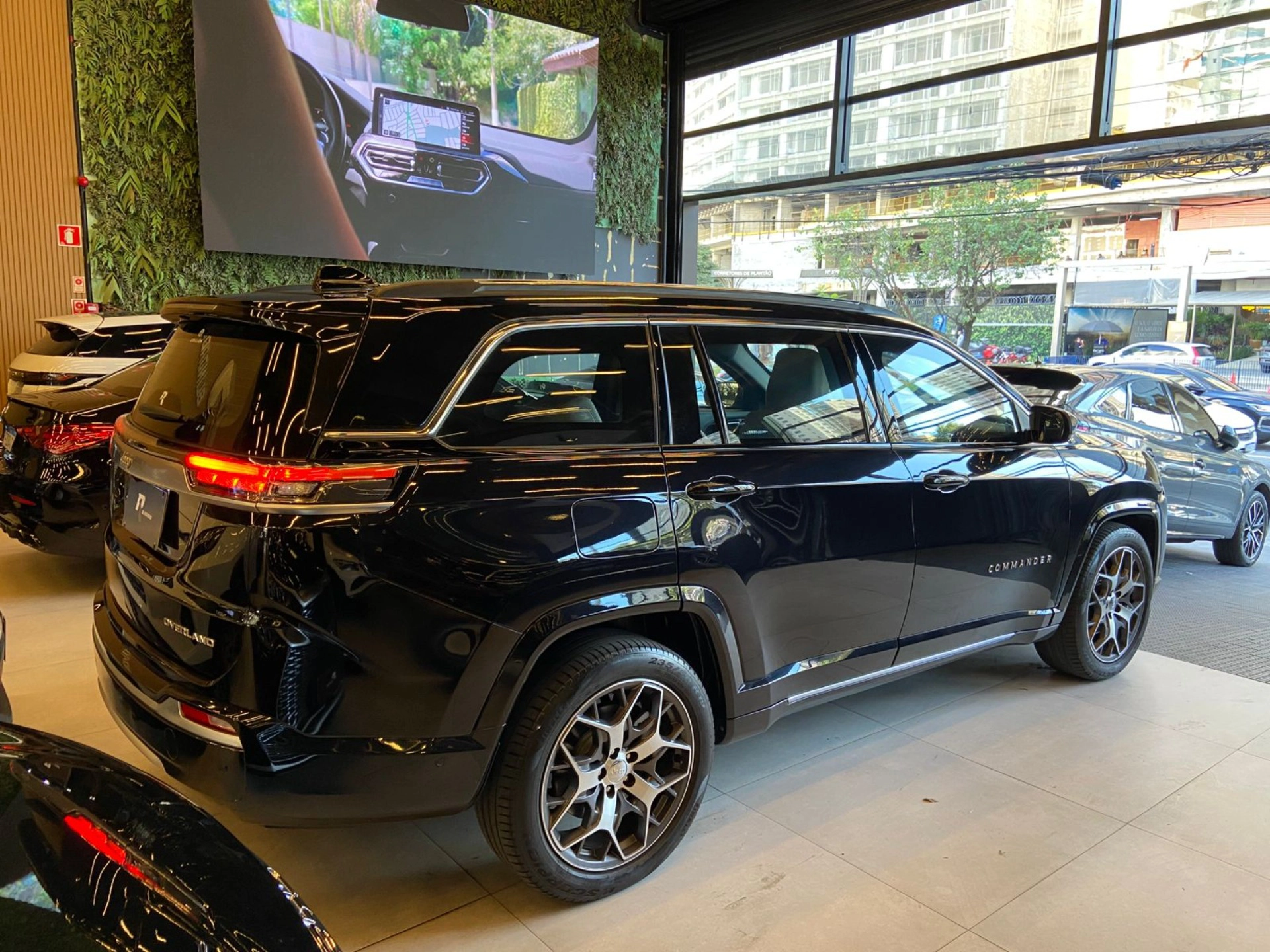 jeep COMMANDER 1.3 T270 TURBO FLEX OVERLAND AT6 2022