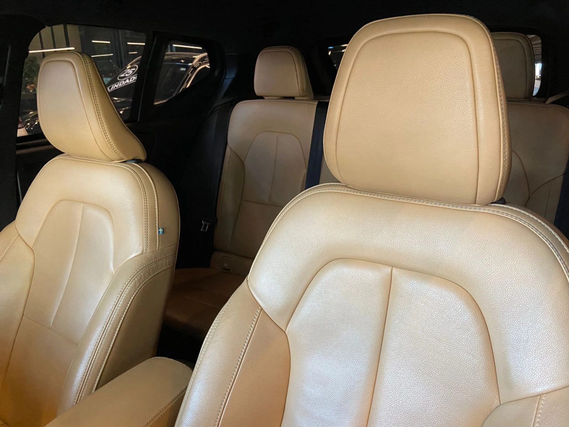 volvo XC40 2.0 T5 GASOLINA MOMENTUM AWD GEARTRONIC 2019