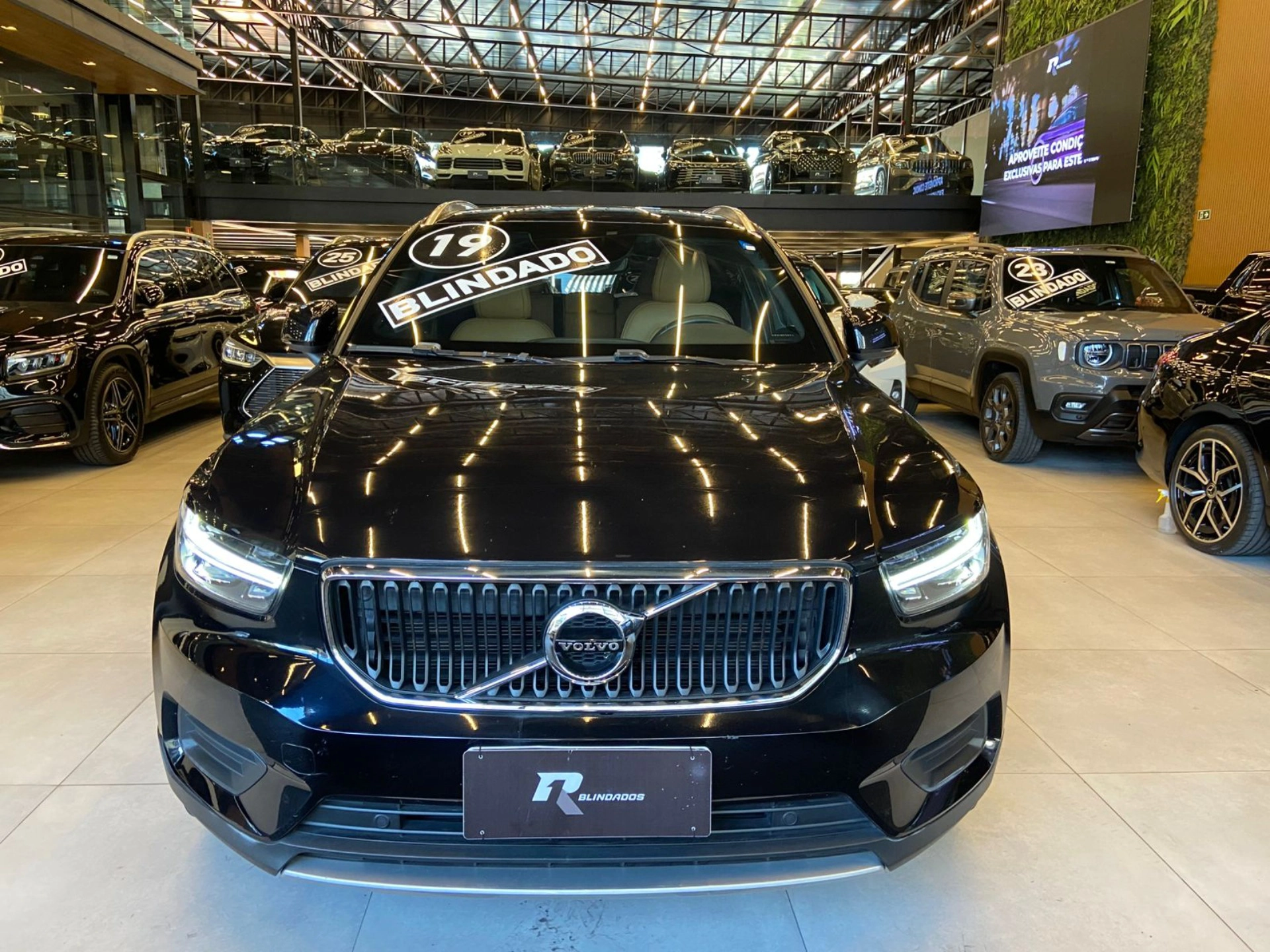 volvo XC40 2.0 T5 GASOLINA MOMENTUM AWD GEARTRONIC 2019