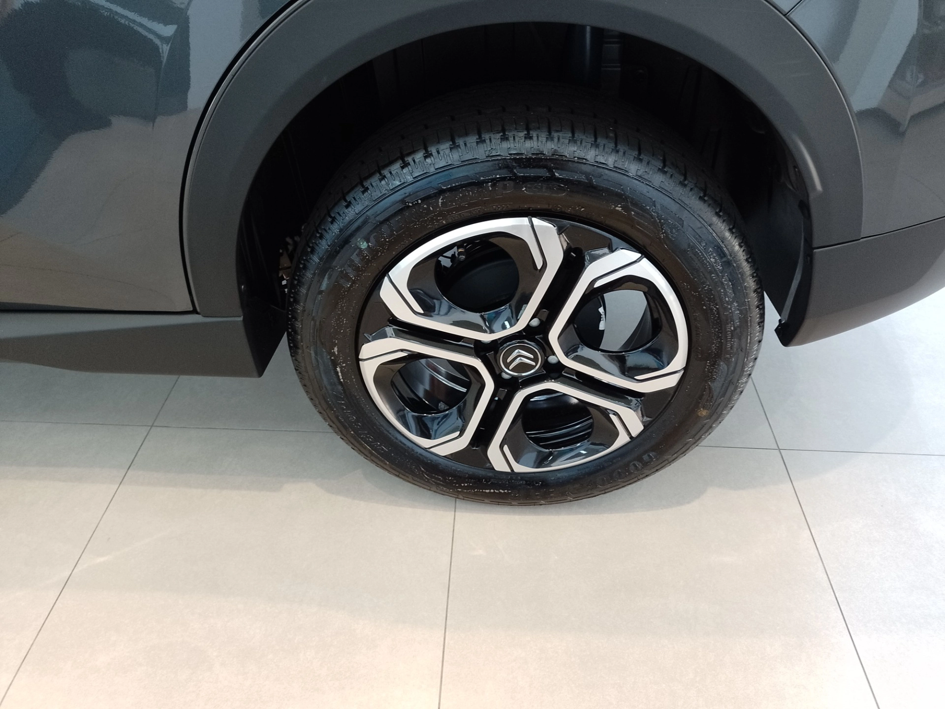 CITROËN-C3 AIRCROSS-1.0 TURBO 200 FLEX SHINE CVT