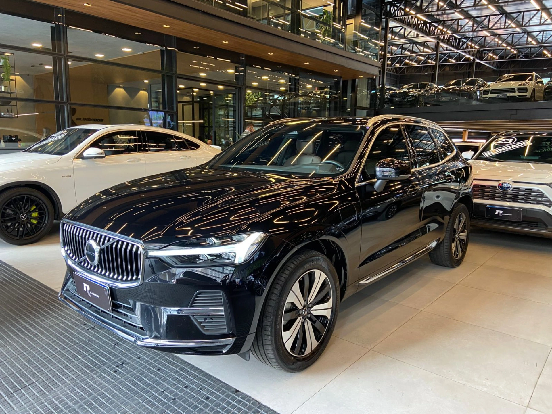 volvo XC60 2.0 T8 RECHARGE PLUS AWD GEARTRONIC 2023
