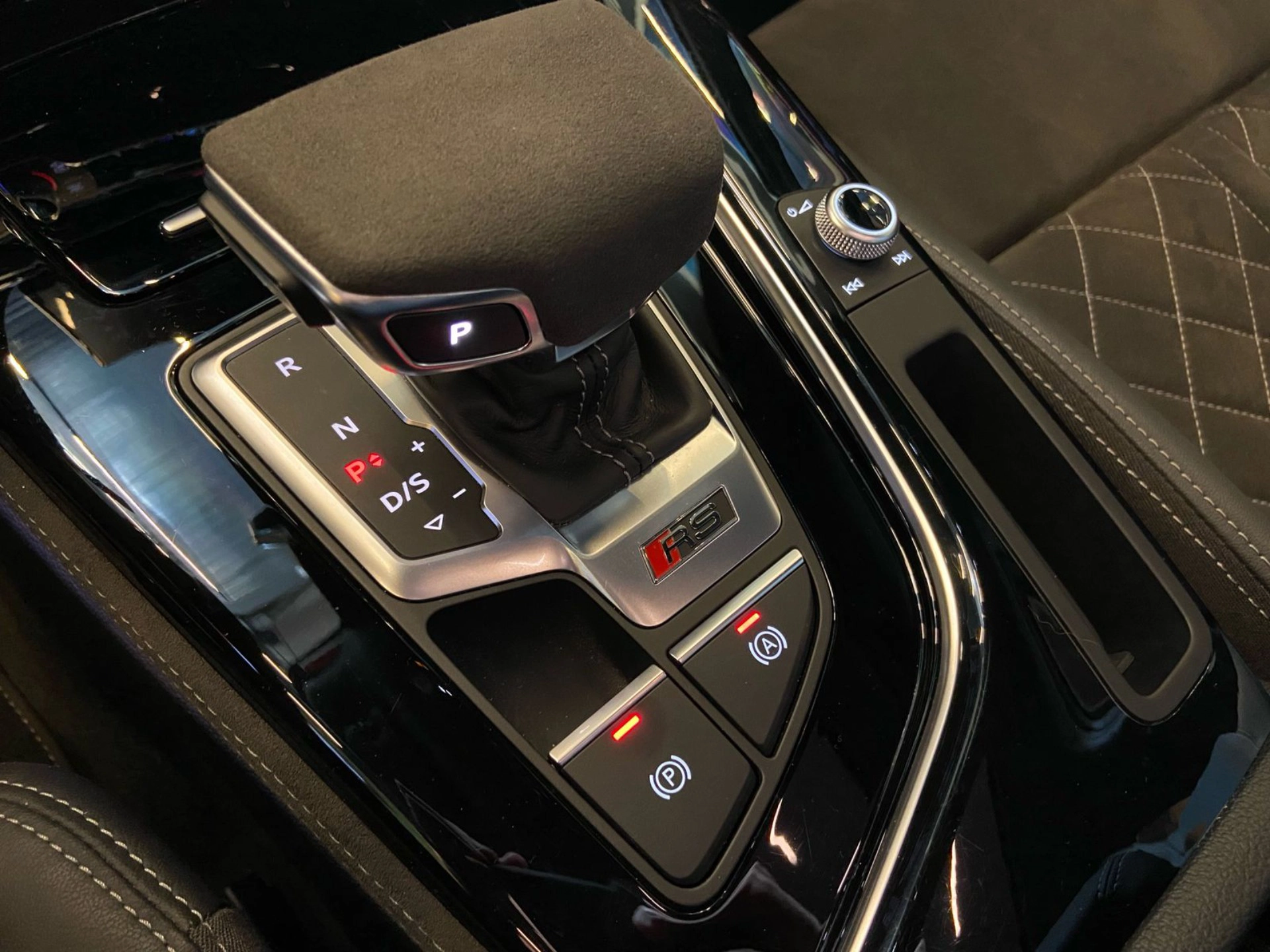 audi RS4 2.9 V6 TFSI GASOLINA AVANT QUATTRO S-TRONIC 2021