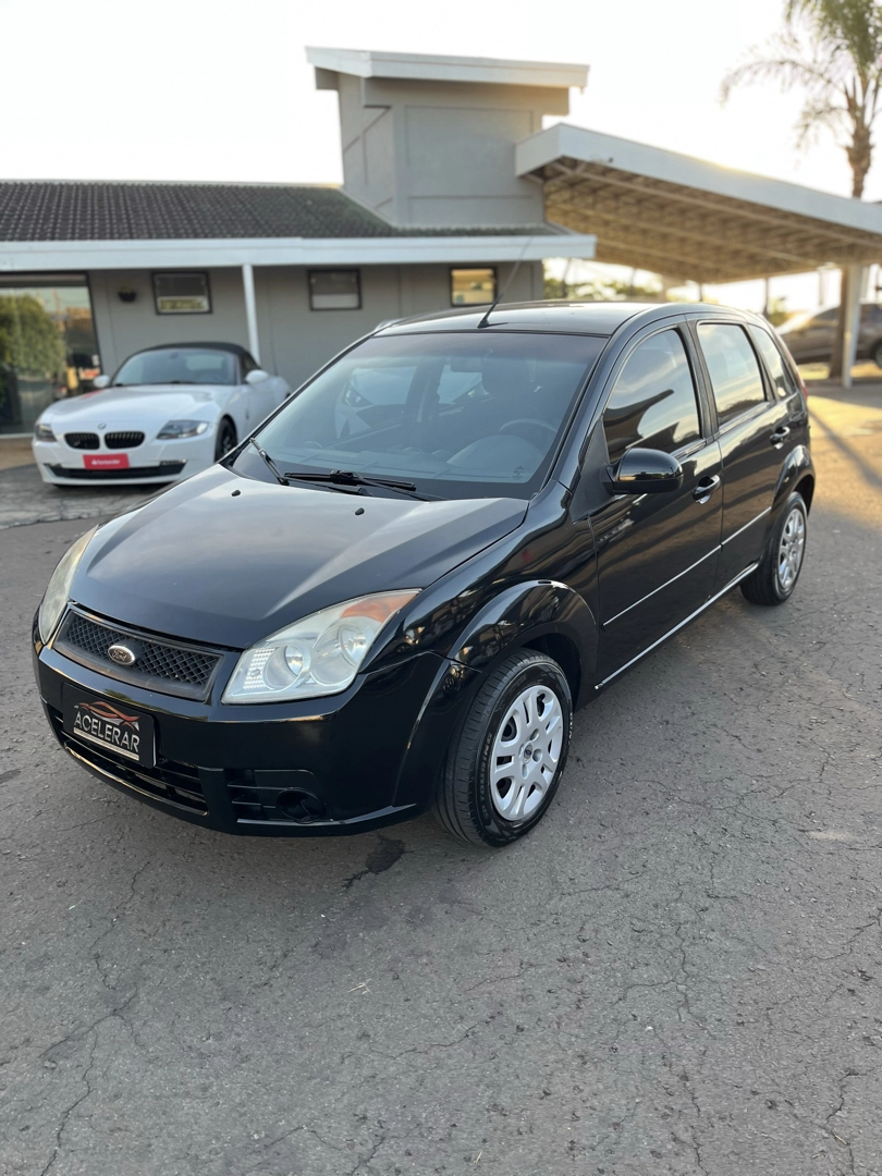 FORD FIESTA 1.0 MPI HATCH 8V FLEX 4P MANUAL