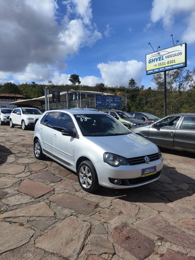 VOLKSWAGEN POLO 1.6 MI SPORTLINE 8V FLEX 4P MANUAL