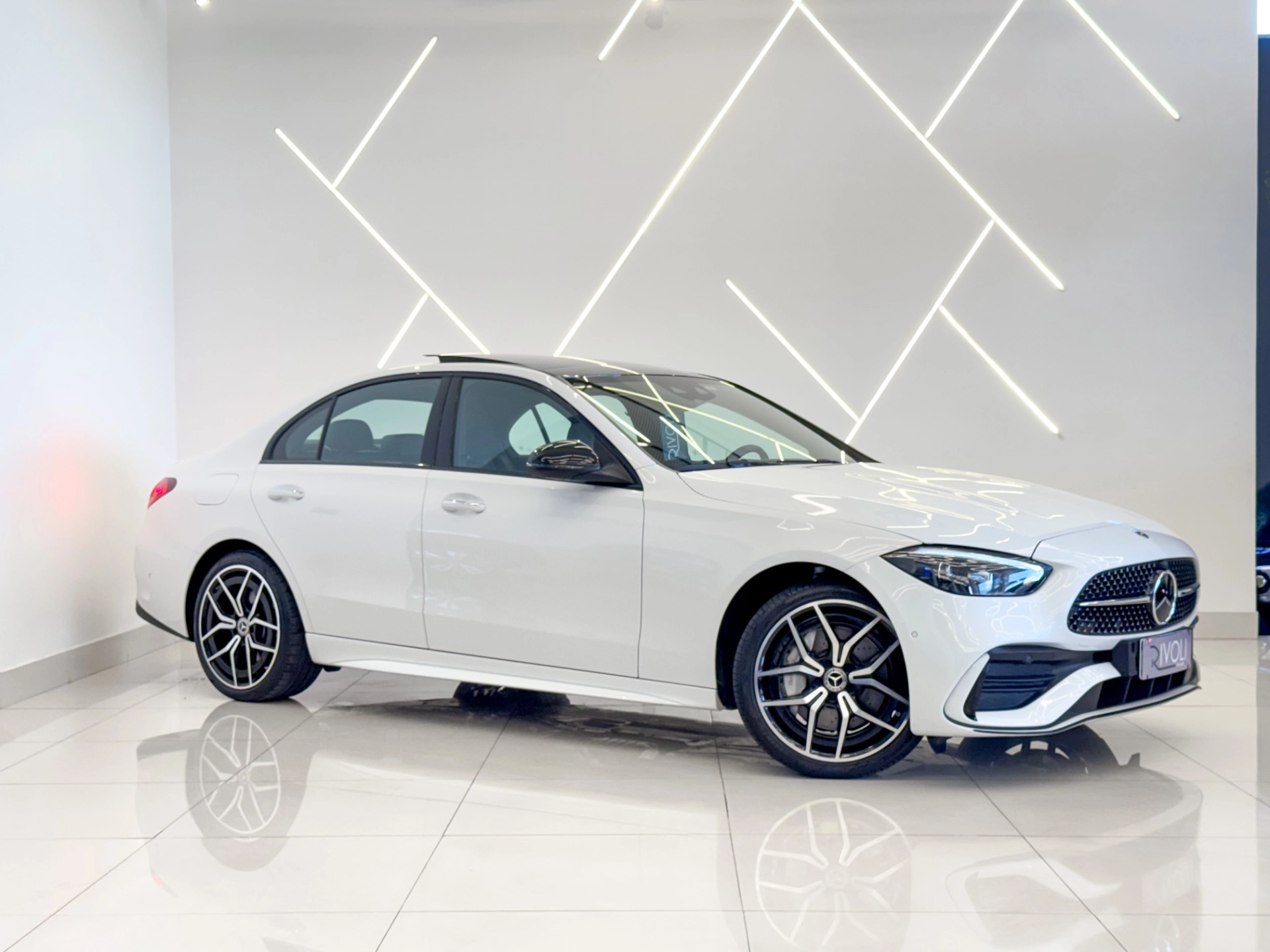 MERCEDES-BENZ C 300 2.0 EQ BOOST HÍBRIDO AMG LINE 9G-TRONIC