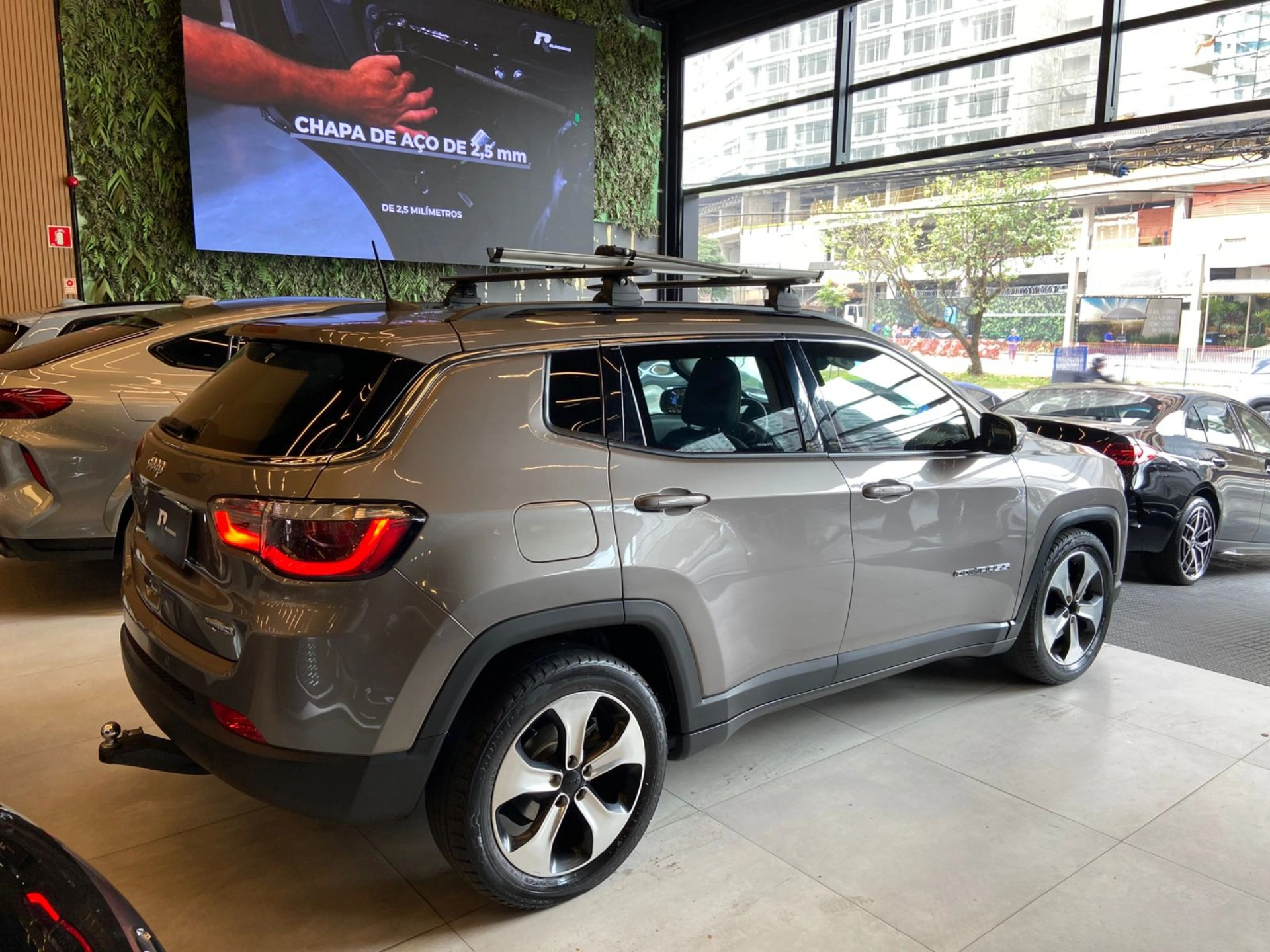 jeep COMPASS 2.0 16V FLEX LONGITUDE AUTOMÁTICO 2017