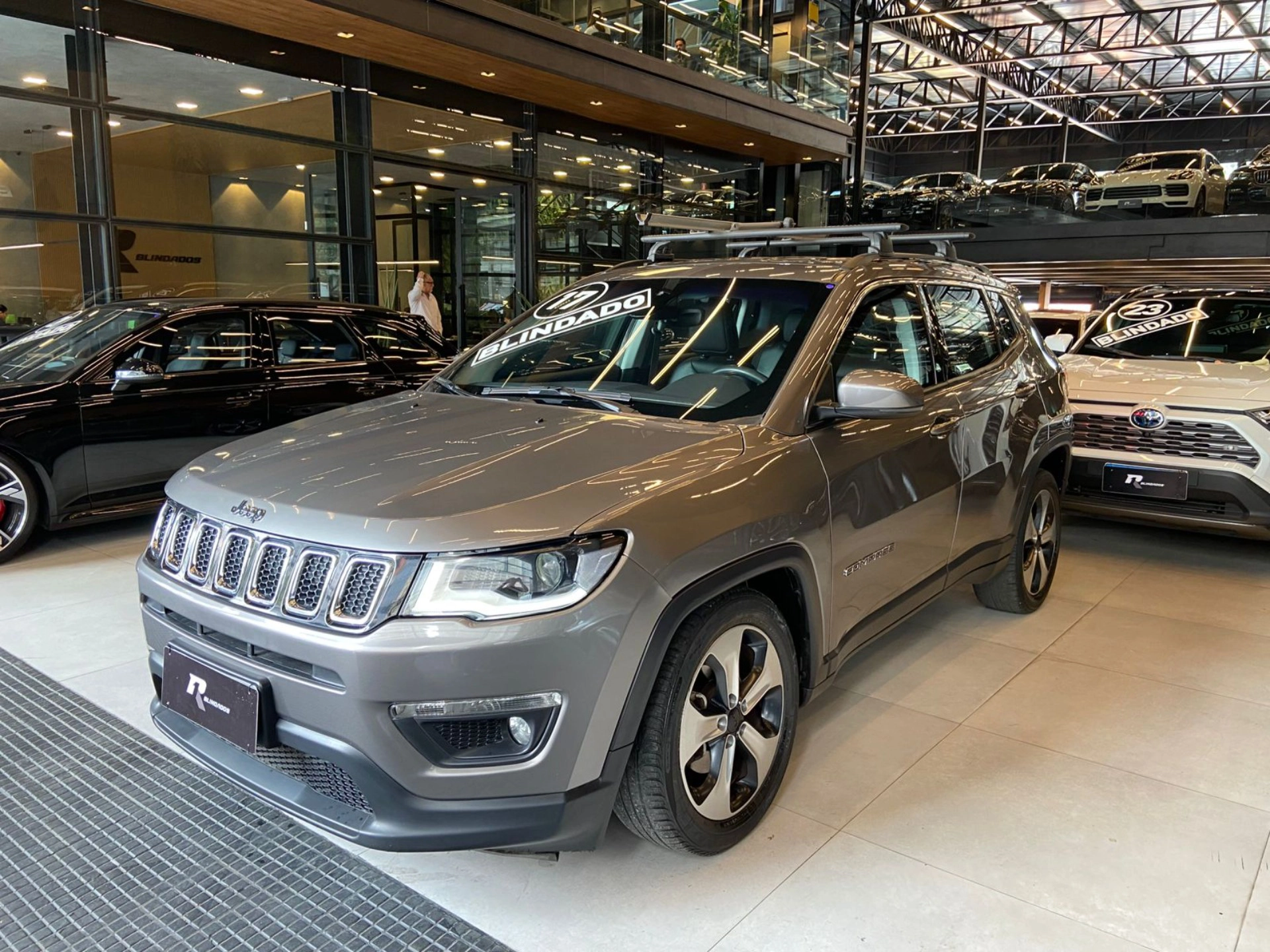 jeep COMPASS 2.0 16V FLEX LONGITUDE AUTOMÁTICO 2017