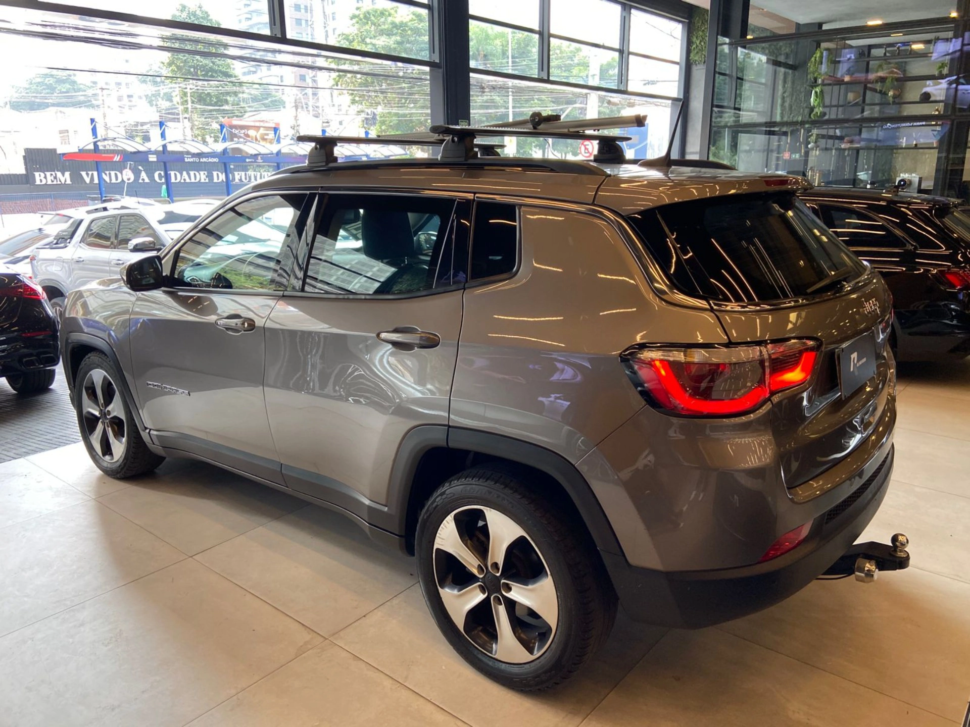 jeep COMPASS 2.0 16V FLEX LONGITUDE AUTOMÁTICO 2017