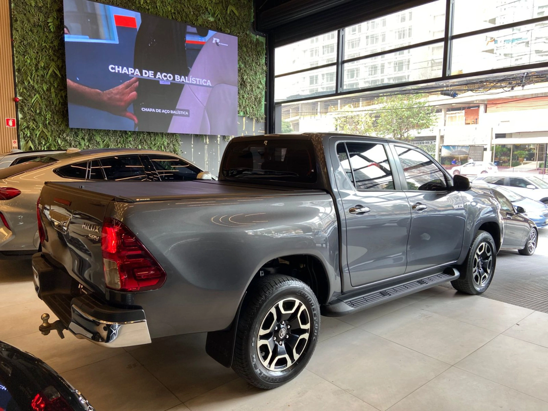 toyota HILUX 2.8 D-4D TURBO DIESEL CD SRV 4X4 AUTOMÁTICO 2022