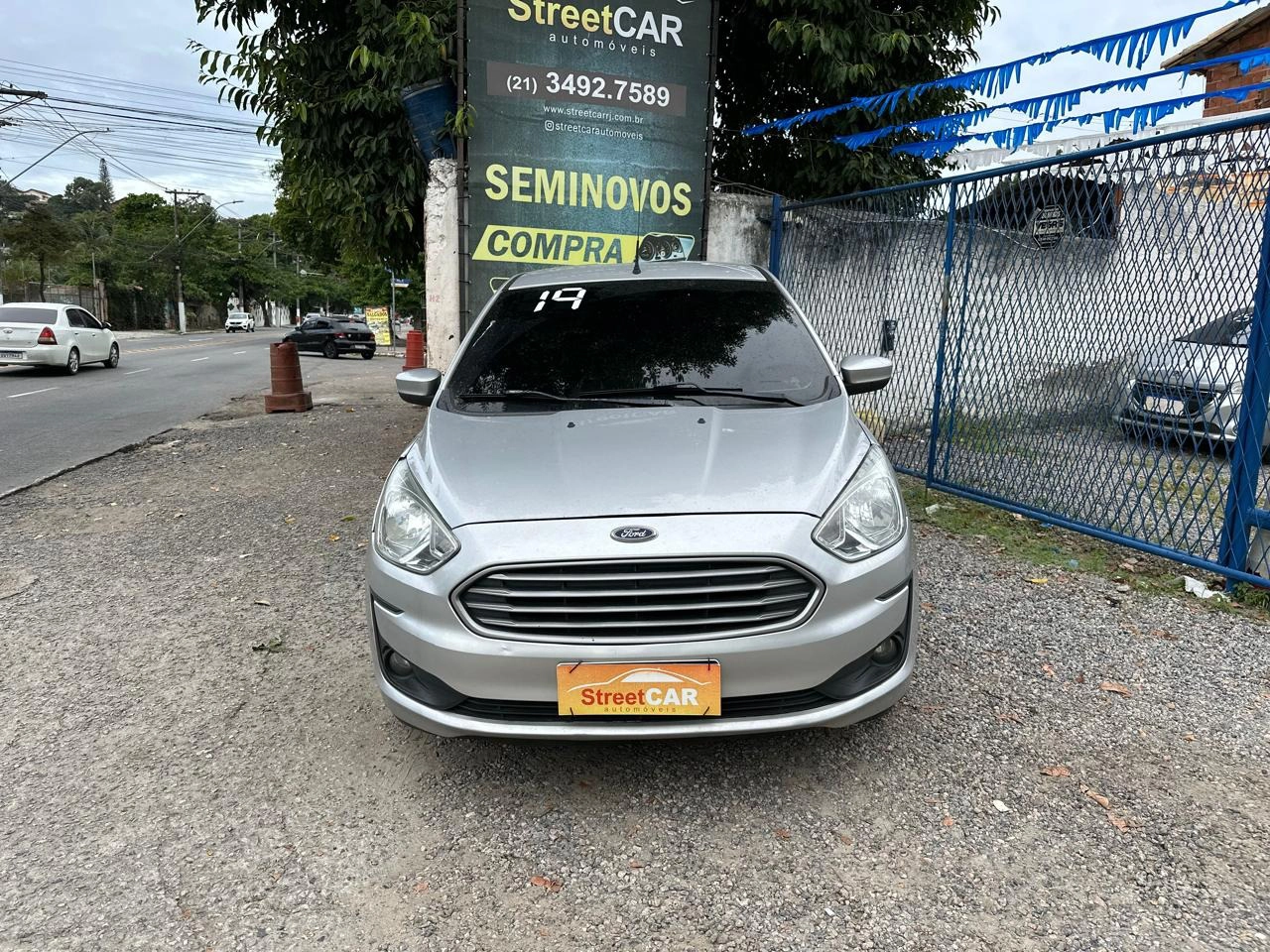 FORD KA 1.5 TI-VCT FLEX SE SEDAN AUTOMÁTICO