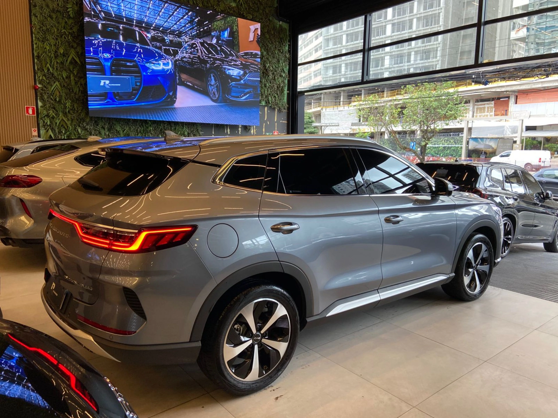 byd SONG PLUS 1.5 DM-I HÍBRIDO AUTOMÁTICO 2025