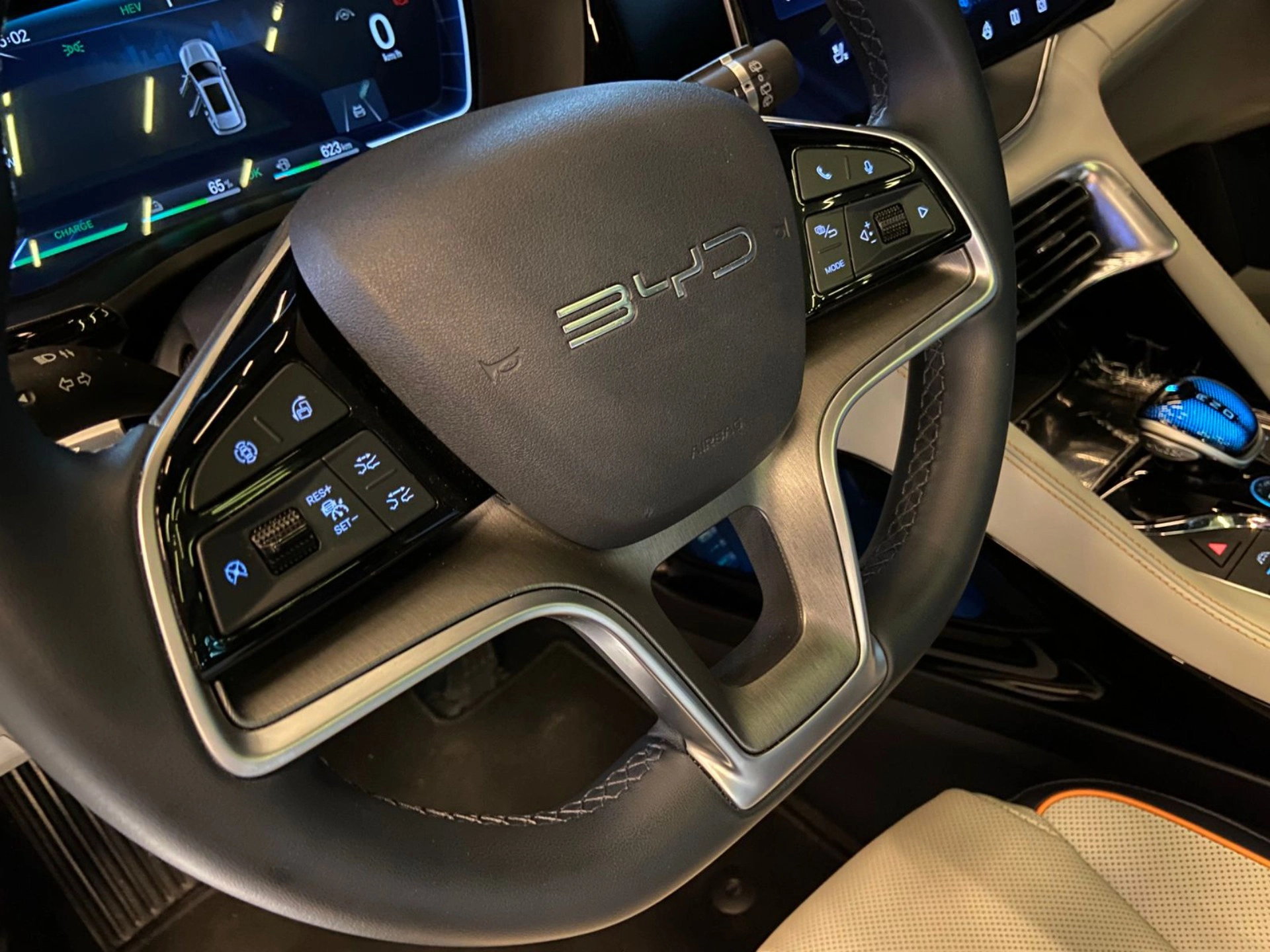 byd SONG PLUS 1.5 DM-I HÍBRIDO AUTOMÁTICO 2025