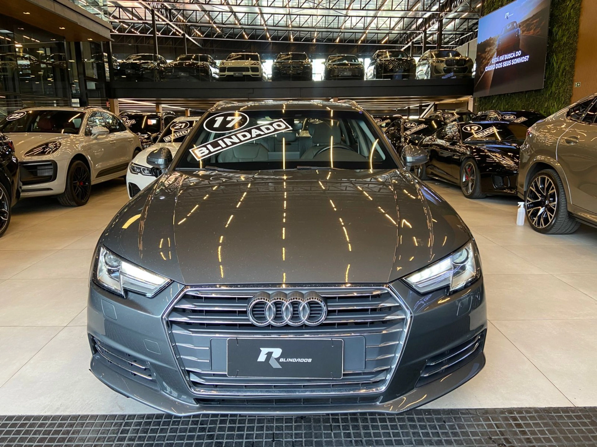 audi A4 2.0 TFSI AMBIENTE AVANT GASOLINA 4P S TRONIC 2017