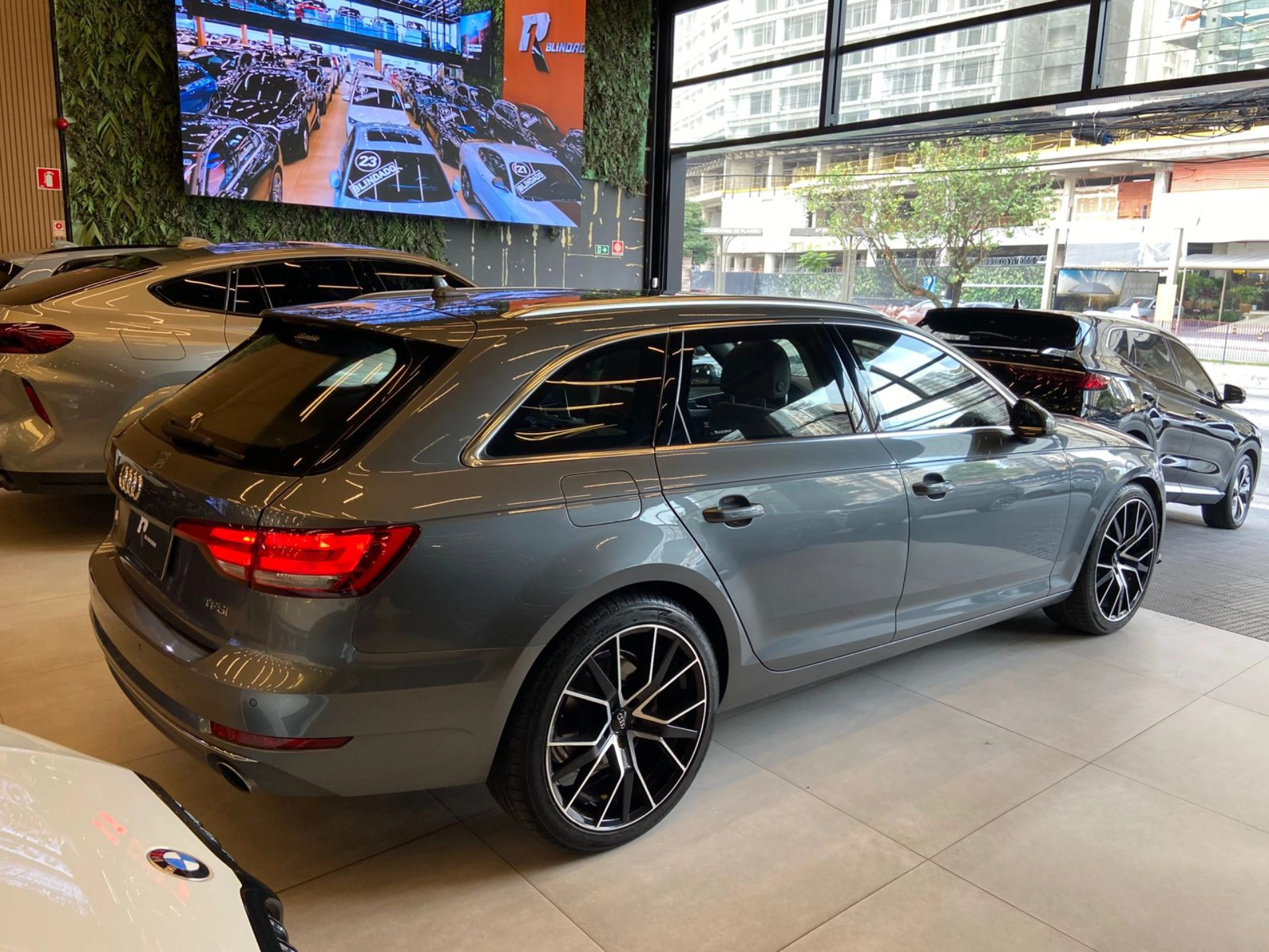 audi A4 2.0 TFSI AMBIENTE AVANT GASOLINA 4P S TRONIC 2017