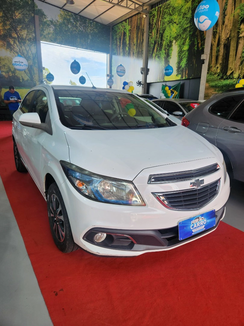 CHEVROLET ONIX 1.4 MPFI LTZ 8V FLEX 4P MANUAL