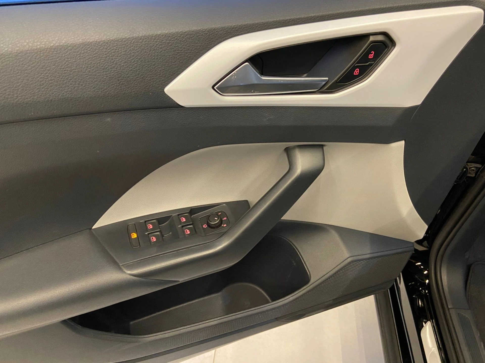 volkswagen T-CROSS 1.4 250 TSI TOTAL FLEX HIGHLINE AUTOMÁTICO 2021