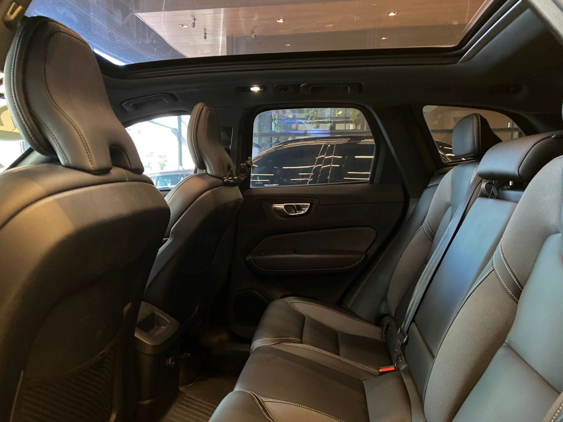 volvo XC60 2.0 T8 RECHARGE R-DESIGN AWD GEARTRONIC 2022