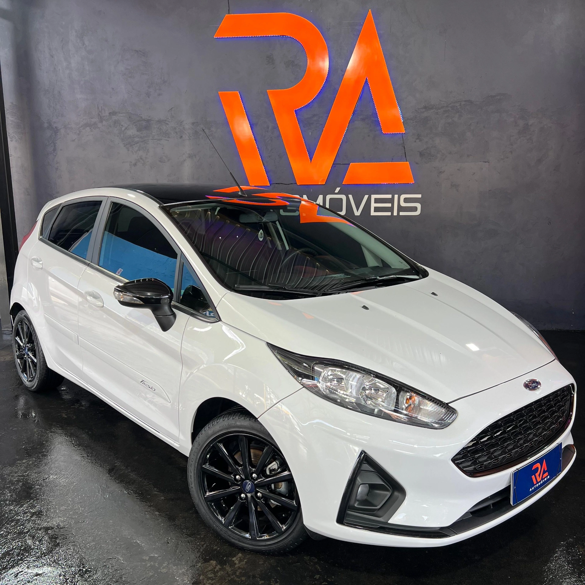 FORD FIESTA 1.6 TI-VCT FLEX SE MANUAL