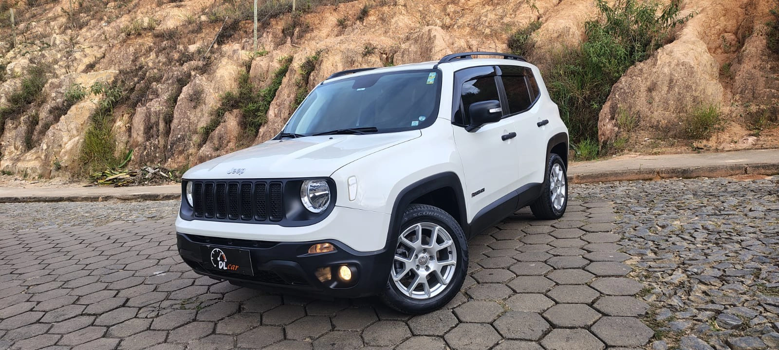 JEEP RENEGADE 1.8 16V FLEX SPORT 4P AUTOMÁTICO