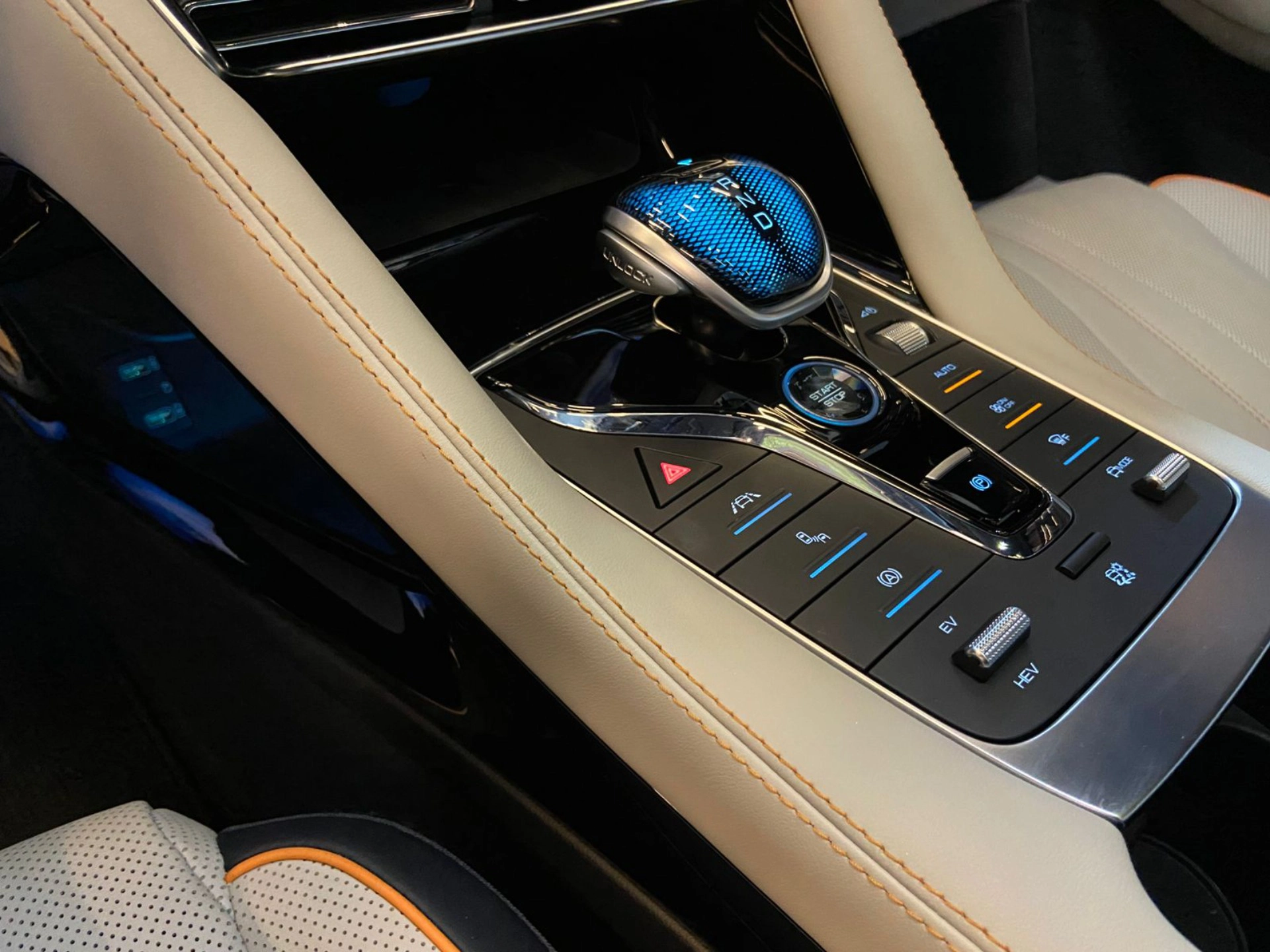 byd SONG PLUS 1.5 DM-I HÍBRIDO AUTOMÁTICO 2025
