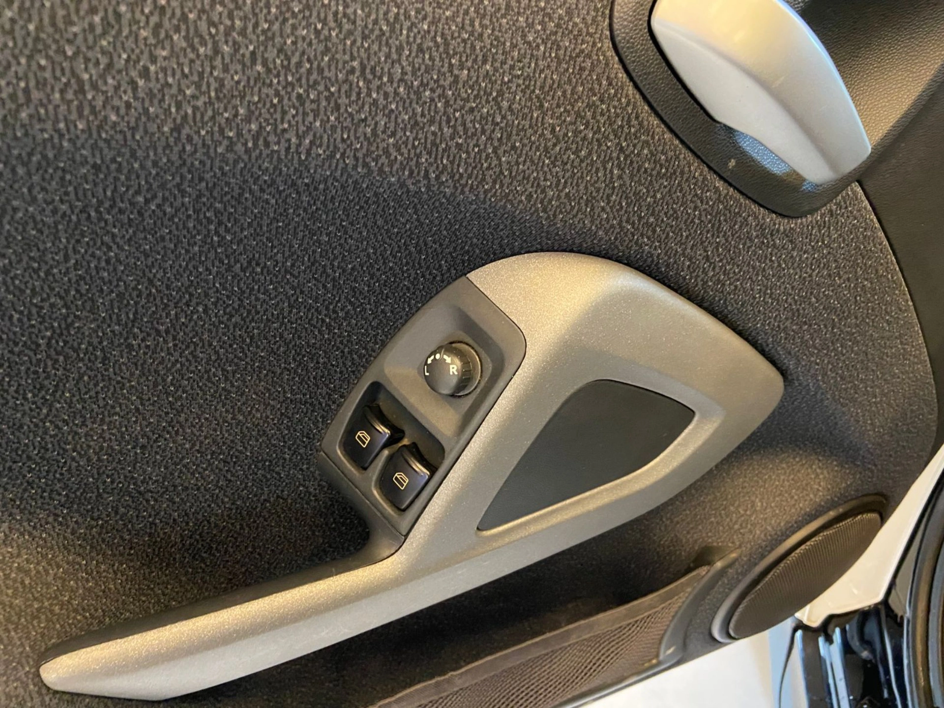 smart FORTWO 1.0 CABRIO TURBO 12V GASOLINA 2P AUTOMÁTICO 2009