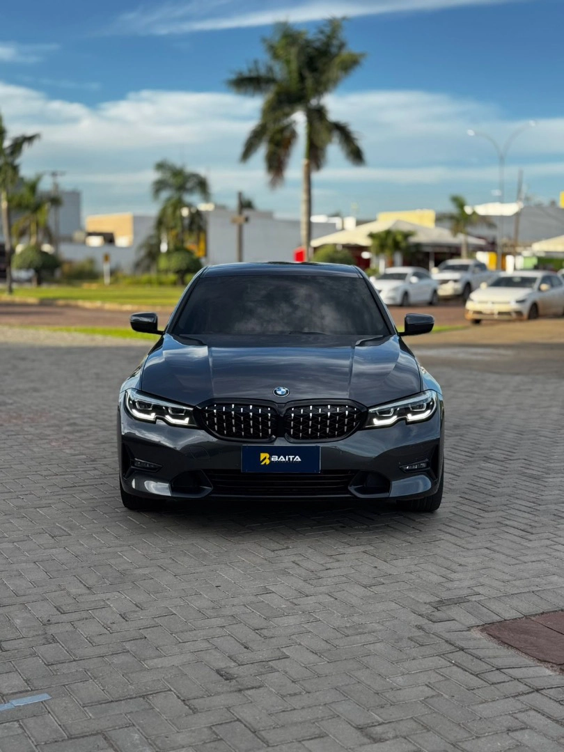 BMW 320I - Imagem 3