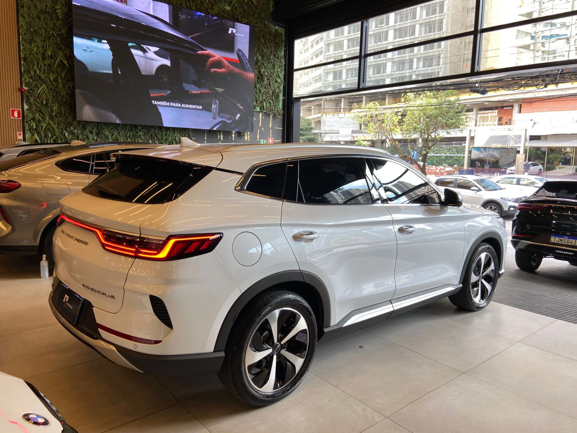 byd SONG PLUS 1.5 DM-I HÍBRIDO AUTOMÁTICO 2025
