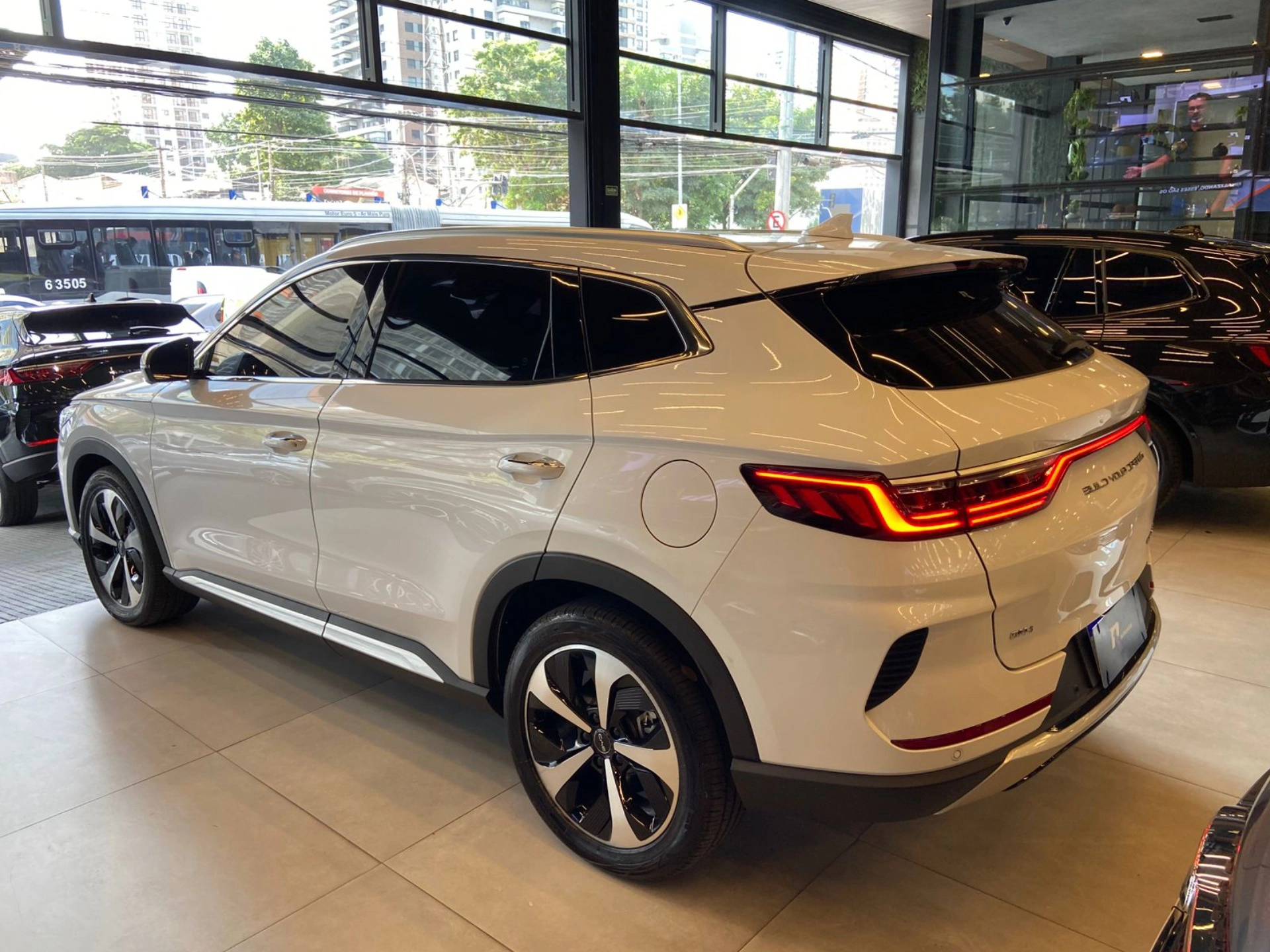byd SONG PLUS 1.5 DM-I HÍBRIDO AUTOMÁTICO 2025