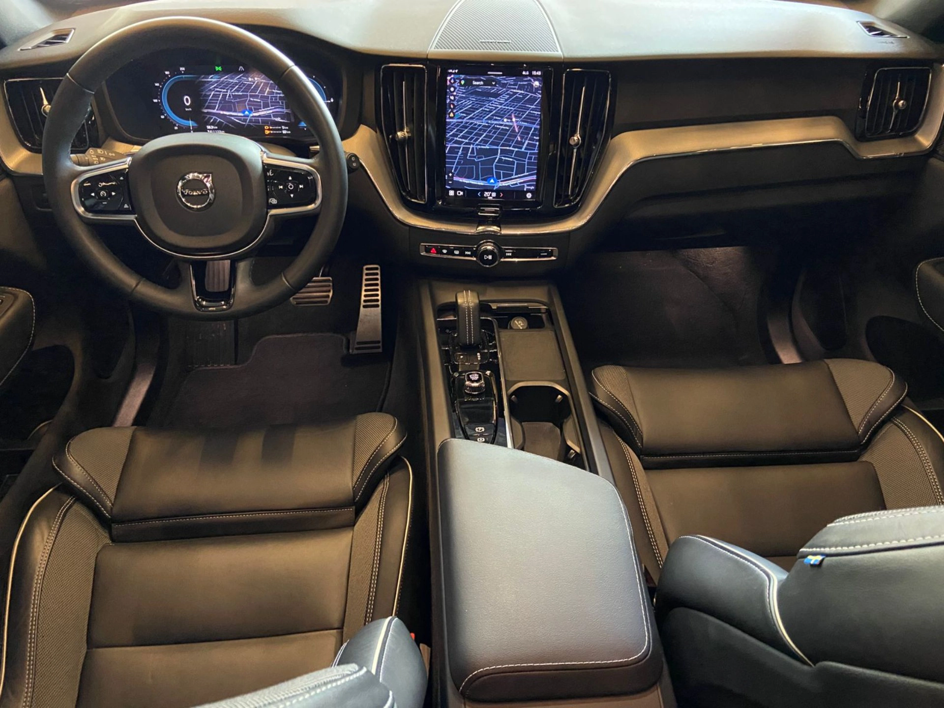 volvo XC60 2.0 T8 RECHARGE R-DESIGN AWD GEARTRONIC 2022