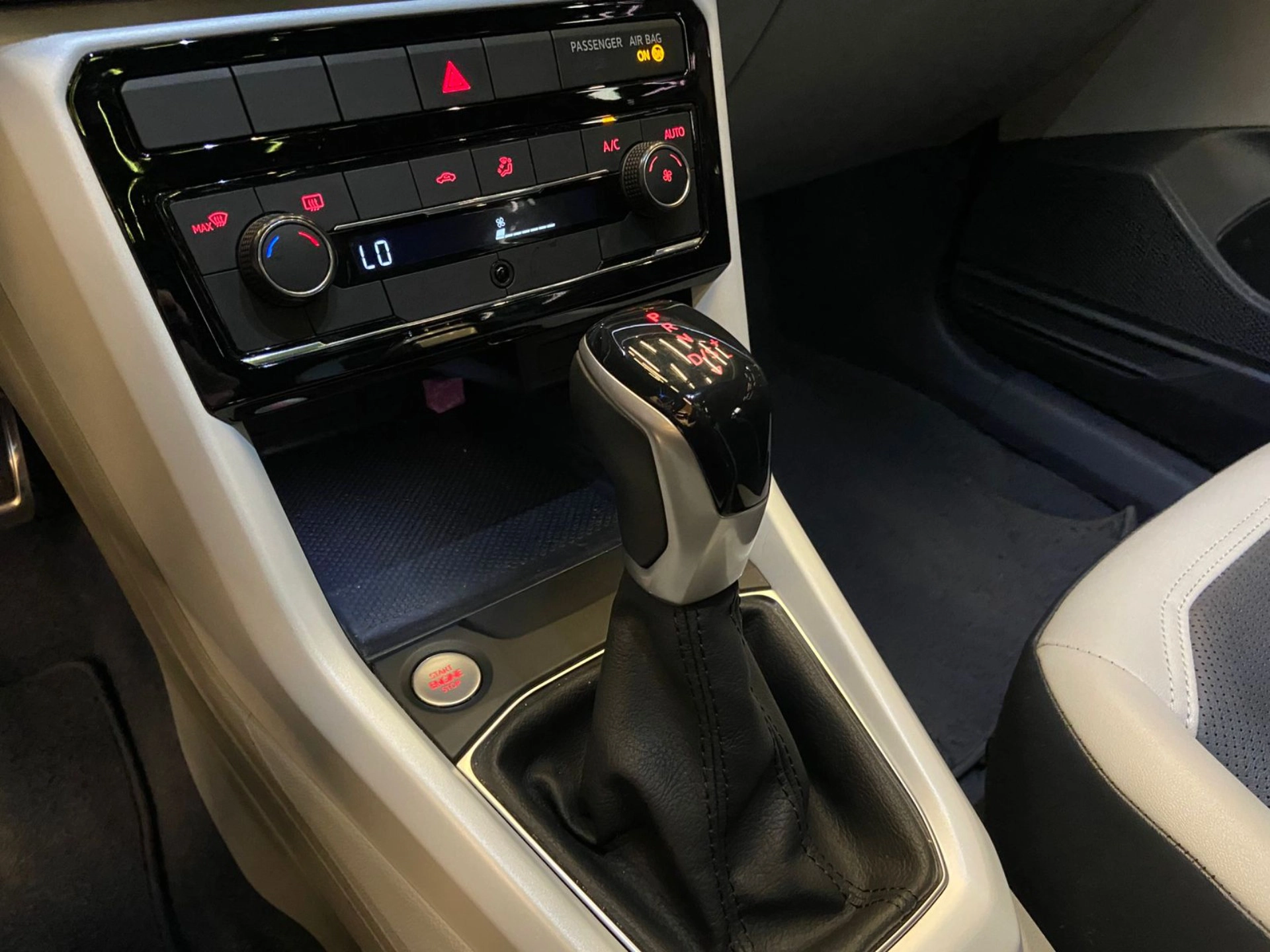 volkswagen T-CROSS 1.4 250 TSI TOTAL FLEX HIGHLINE AUTOMÁTICO 2021