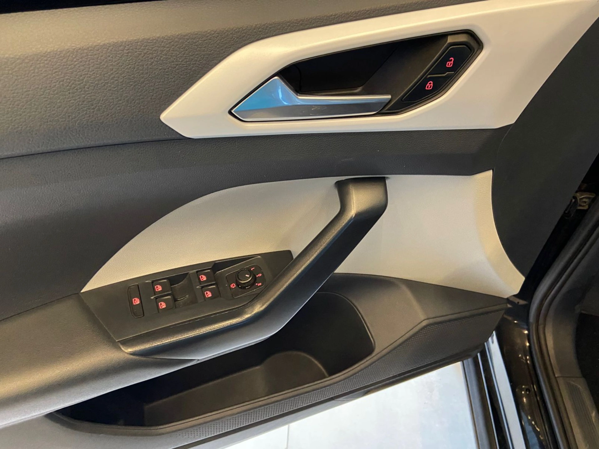 volkswagen T-CROSS 1.4 250 TSI TOTAL FLEX HIGHLINE AUTOMÁTICO 2021