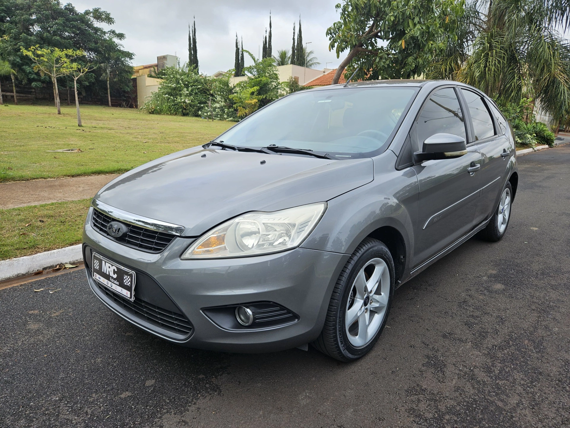 FORD FOCUS 1.6 GLX 8V FLEX 4P MANUAL