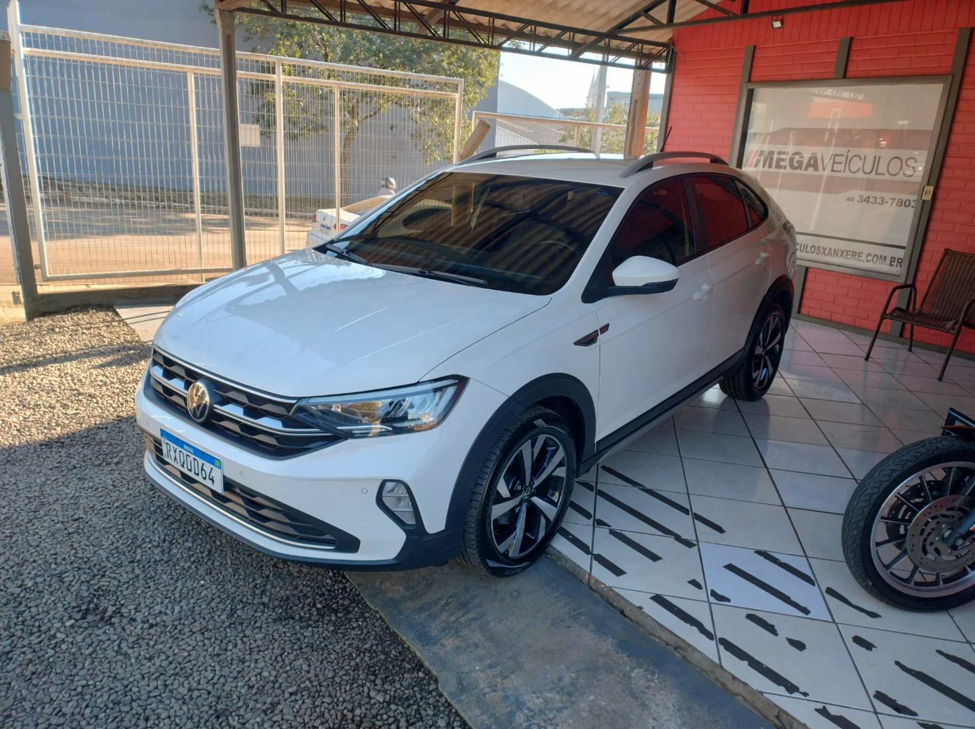 VOLKSWAGEN NIVUS 1.0 200 TSI TOTAL FLEX HIGHLINE AUTOMÁTICO