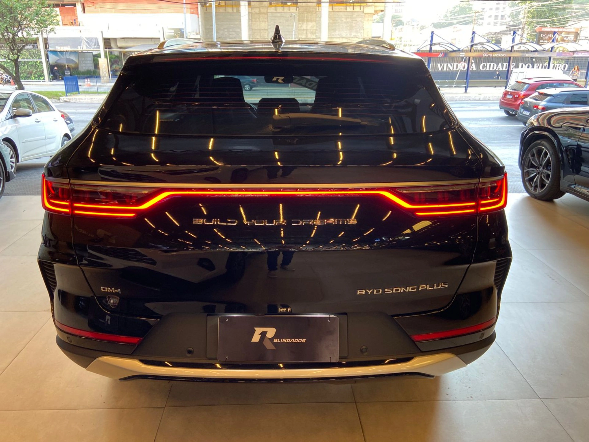 byd SONG PLUS 1.5 DM-I HÍBRIDO AUTOMÁTICO 2025