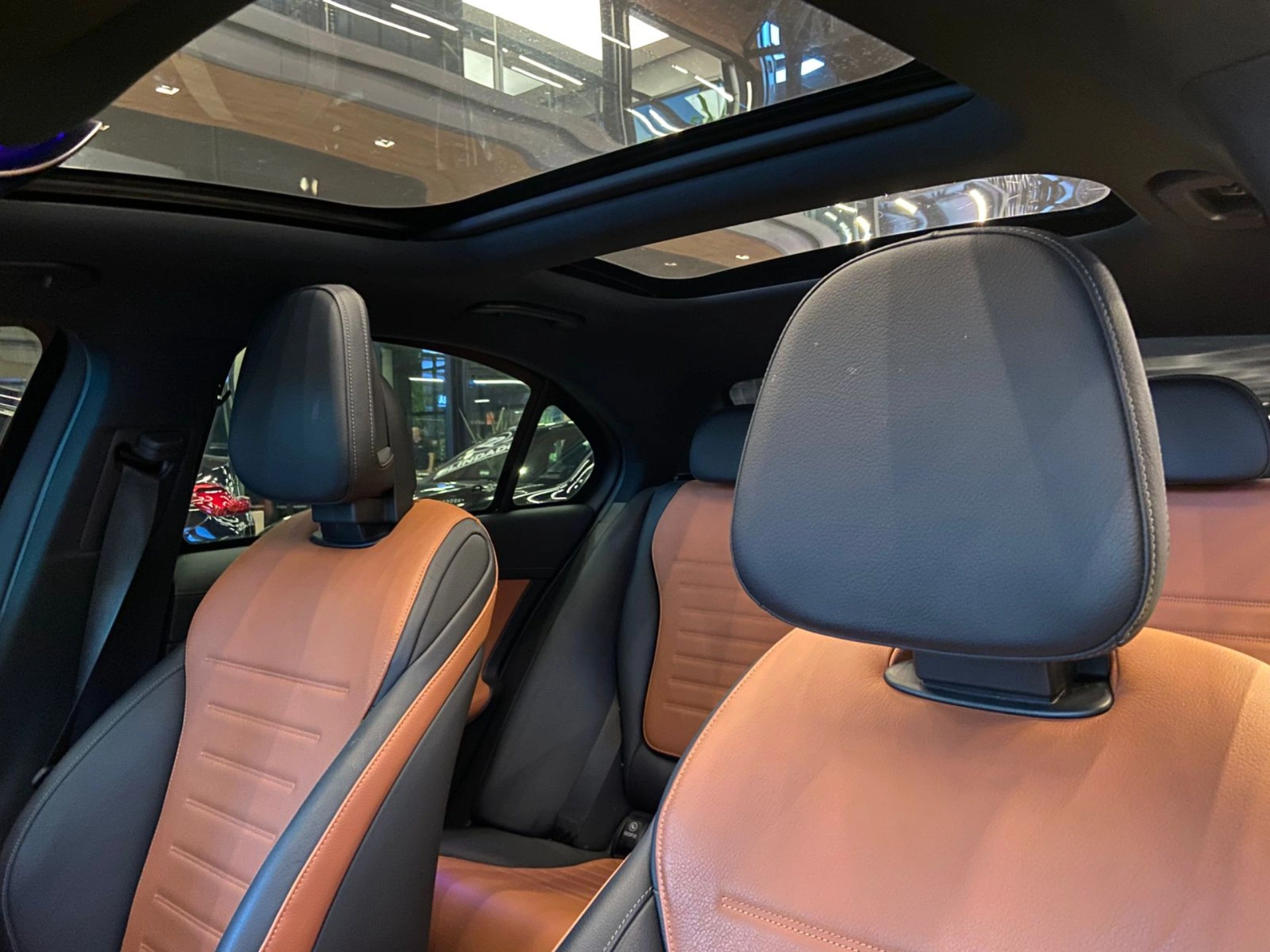 mercedes-benz C 300 2.0 EQ BOOST HÍBRIDO AMG LINE 9G-TRONIC 2022