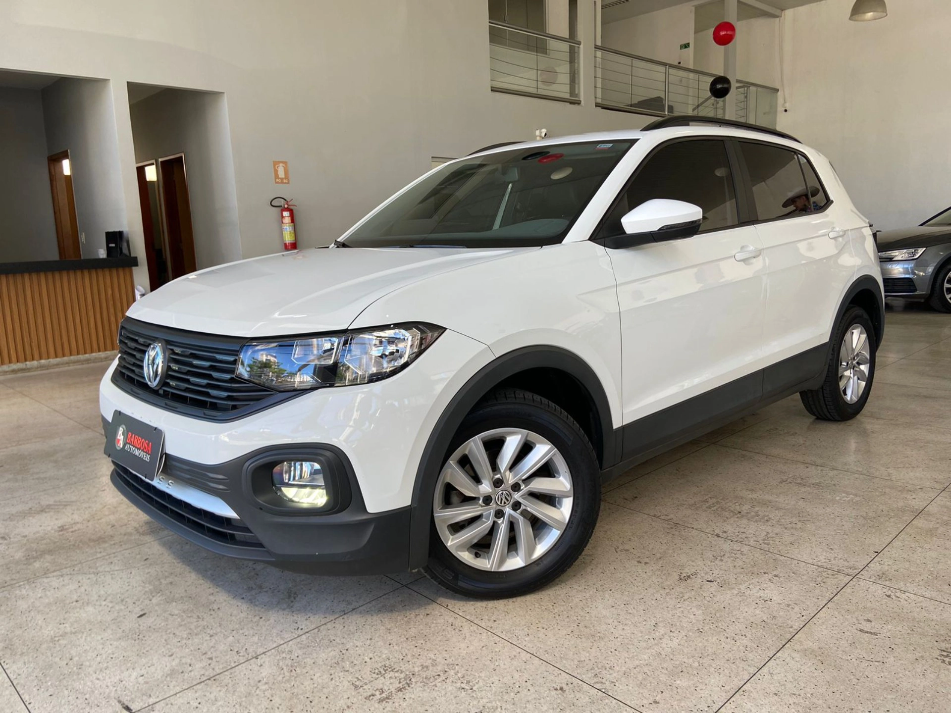 VOLKSWAGEN T-CROSS 1.0 200 TSI TOTAL FLEX SENSE AUTOMÁTICO
