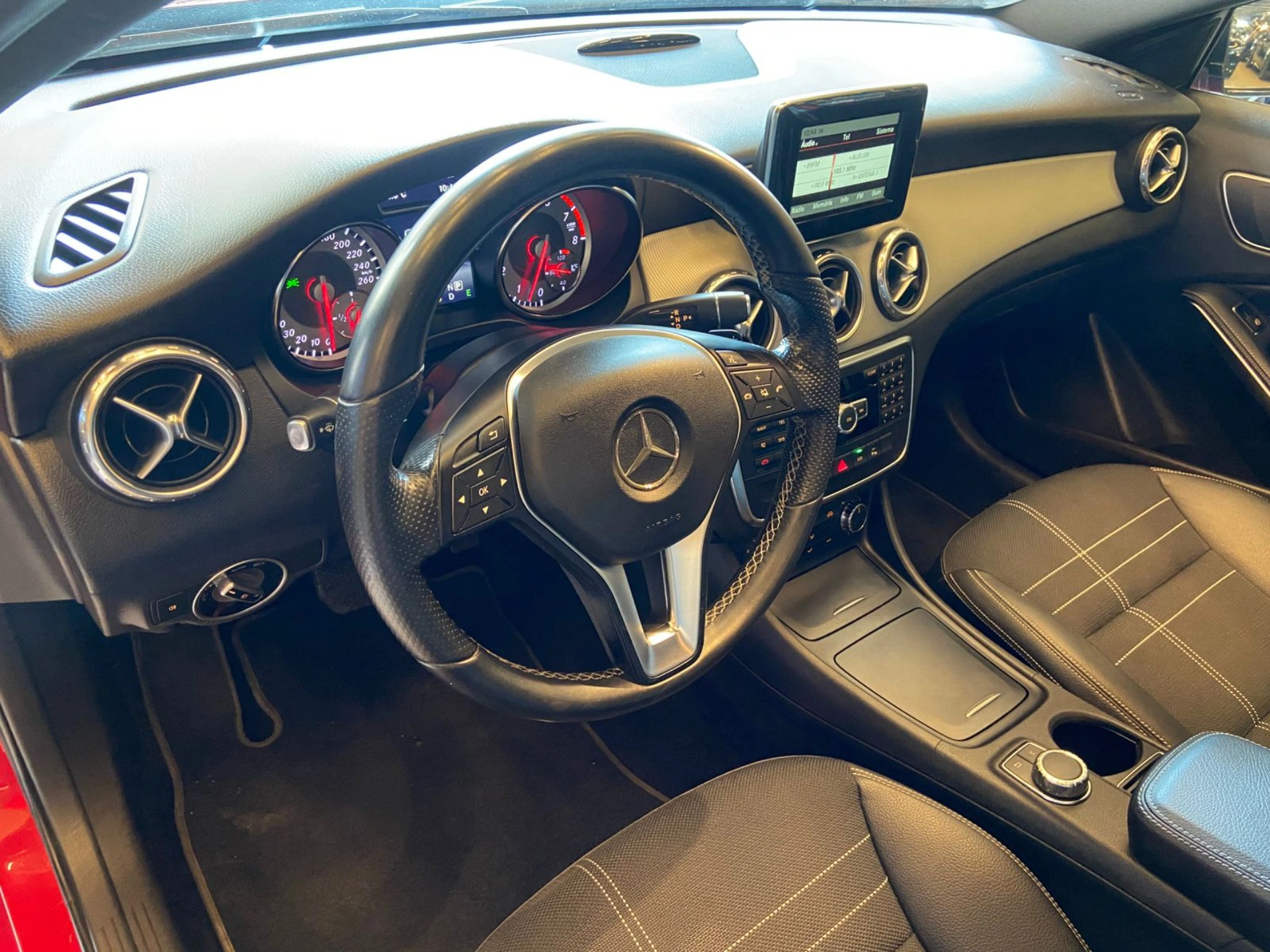 mercedes-benz GLA 200 1.6 CGI VISION 16V TURBO GASOLINA 4P AUTOMÁTICO 2015