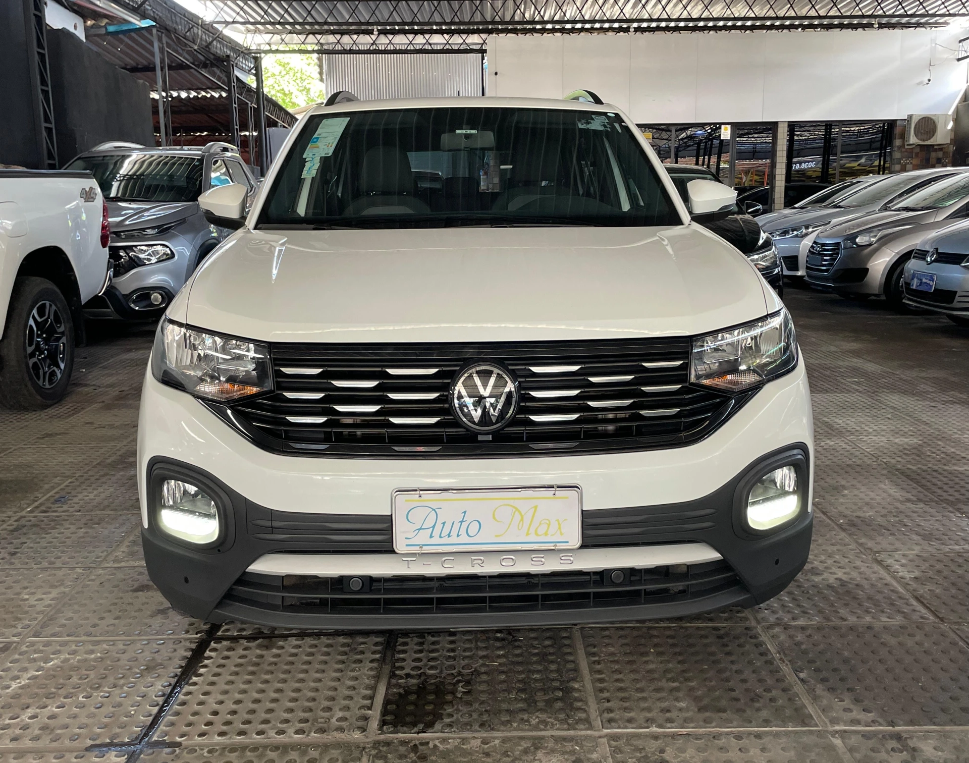 VOLKSWAGEN T-CROSS 1.0 200 TSI TOTAL FLEX COMFORTLINE AUTOMÁTICO
