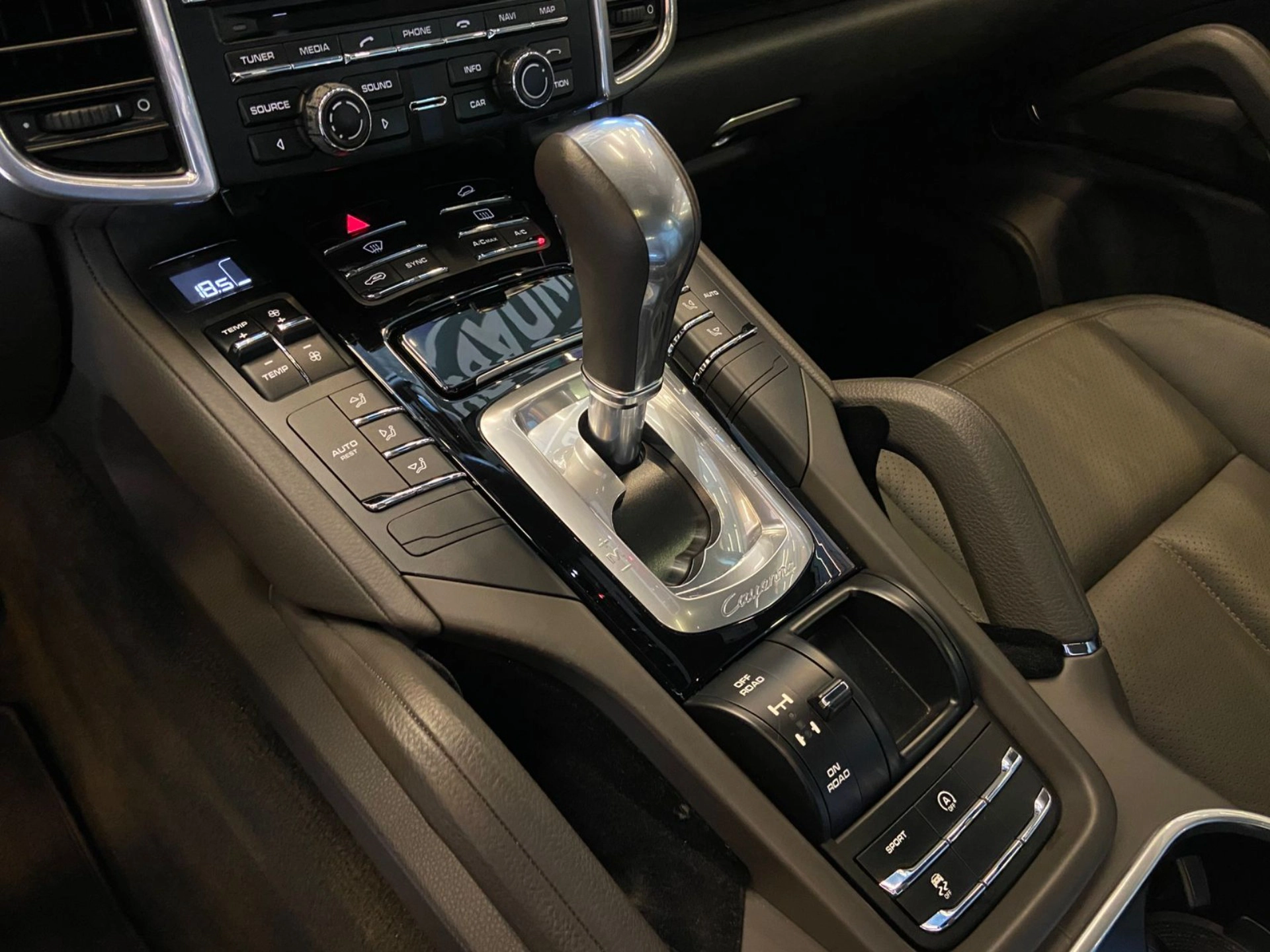 porsche CAYENNE 3.6 4X4 V6 24V GASOLINA 4P TIPTRONIC 2016