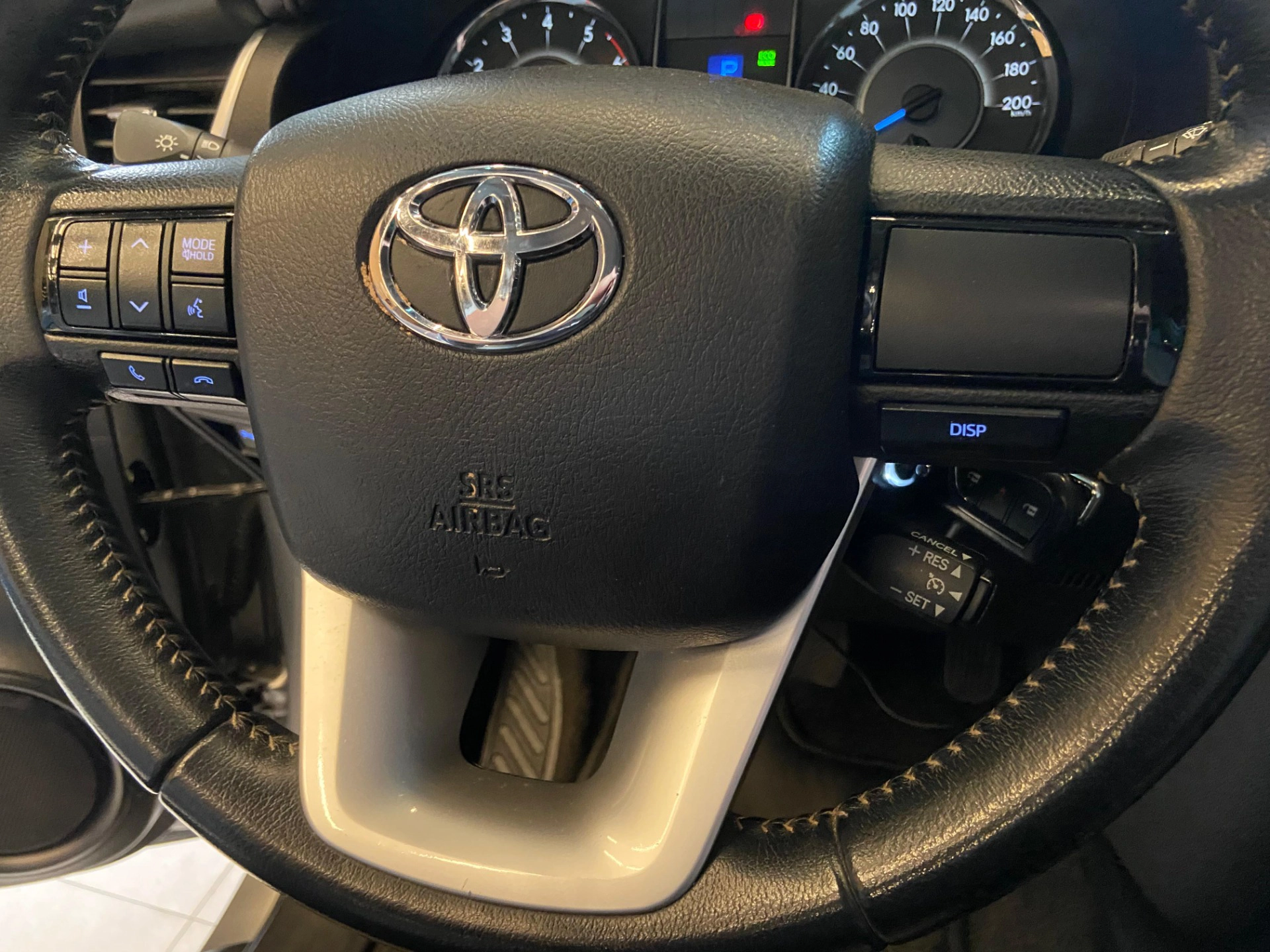 toyota HILUX SW4 2.7 SR 7 LUGARES 4X2 16V FLEX 4P AUTOMÁTICO 2017
