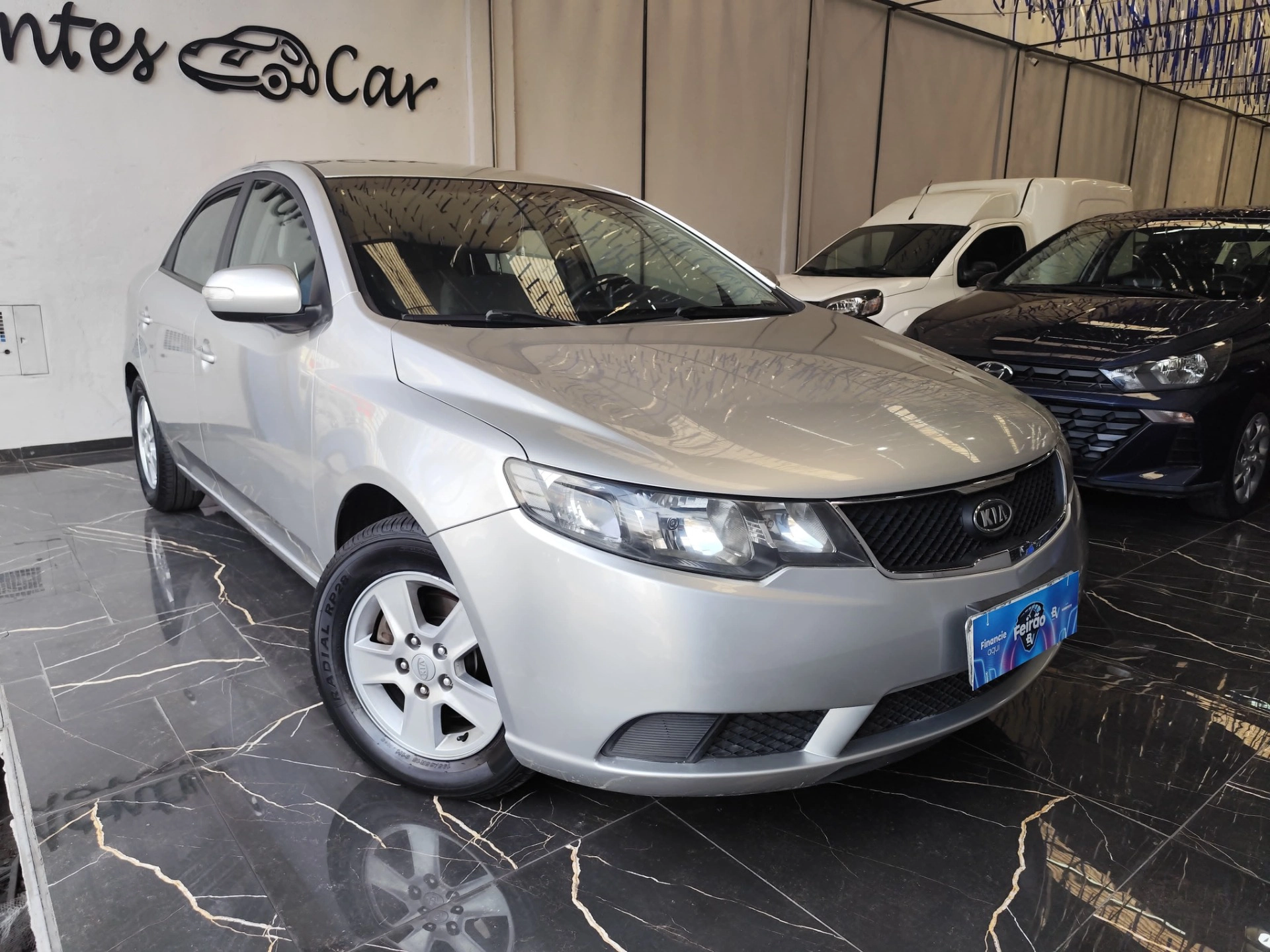 KIA CERATO 1.6 EX2 SEDAN 16V GASOLINA 4P MANUAL