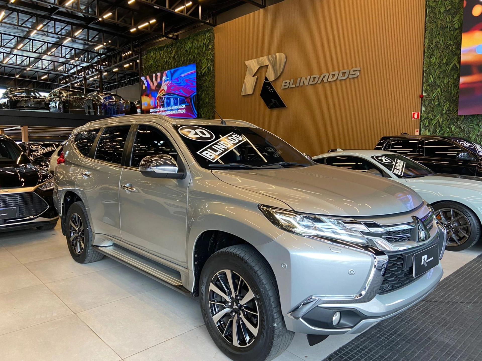 mitsubishi PAJERO SPORT 2.4 16V MIVEC TURBO DIESEL HPE AWD AUTOMÁTICO 2020