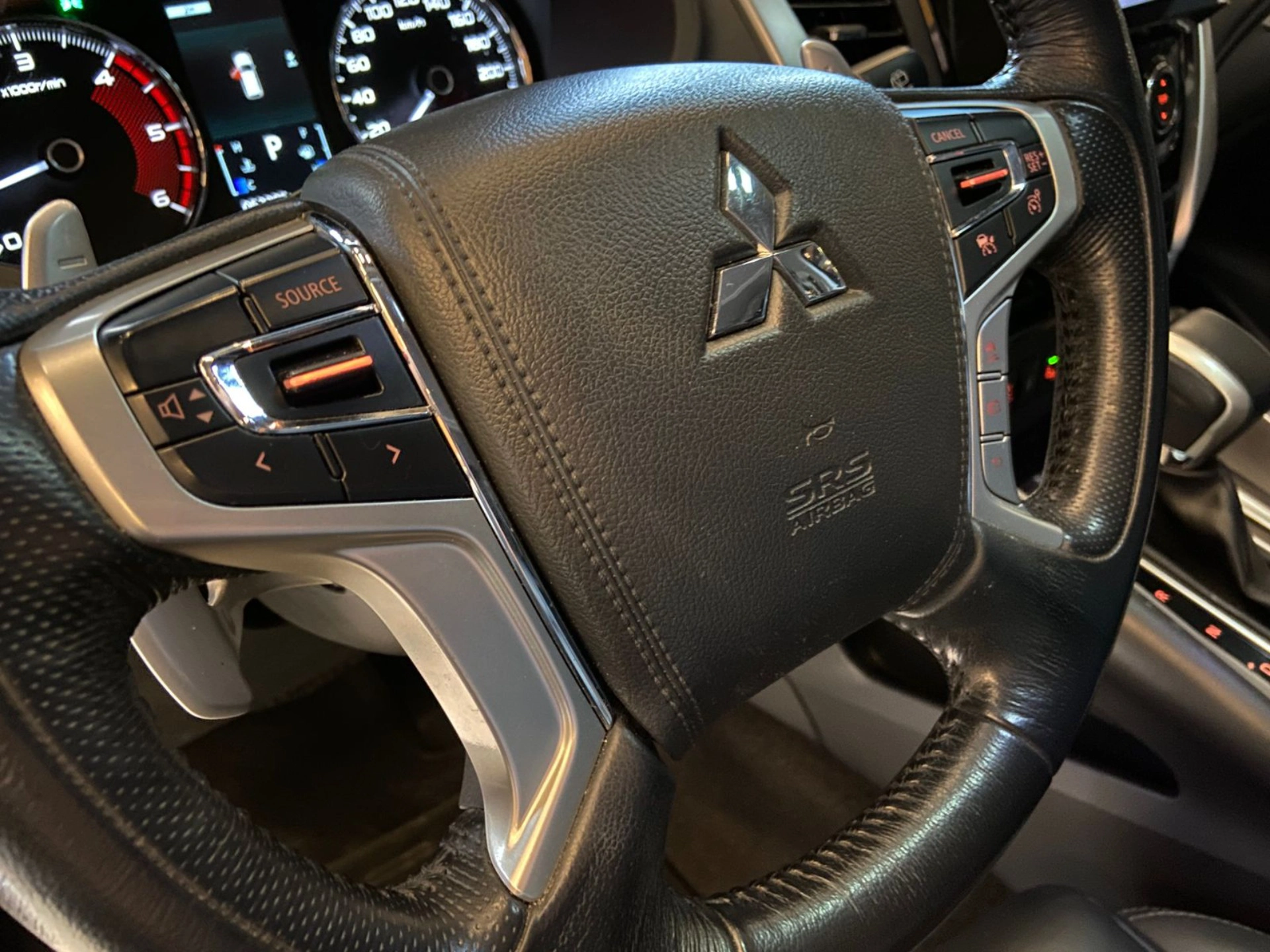 mitsubishi PAJERO SPORT 2.4 16V MIVEC TURBO DIESEL HPE AWD AUTOMÁTICO 2020